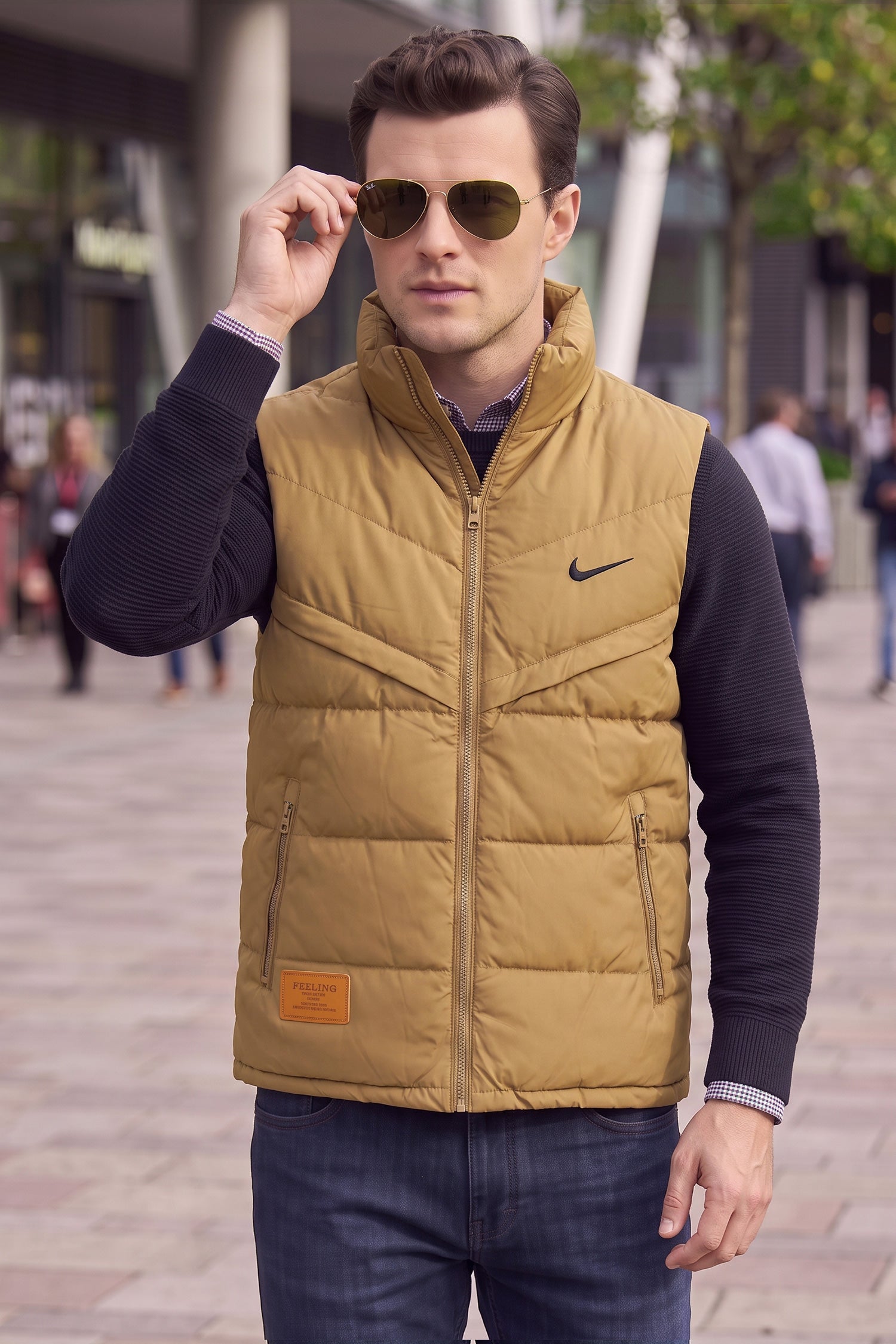 Nke Wind-Runner Imported Puffer Men's Gilet In Camel