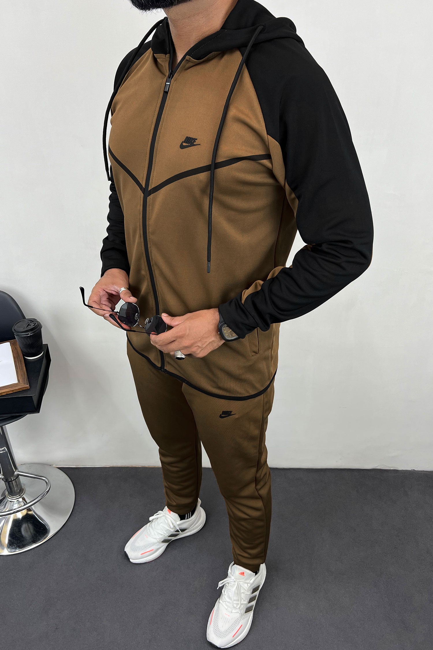 Nke Relaxed Feel Contrast Tone Fine Interlock Men Zipper Tracksuit In Camel