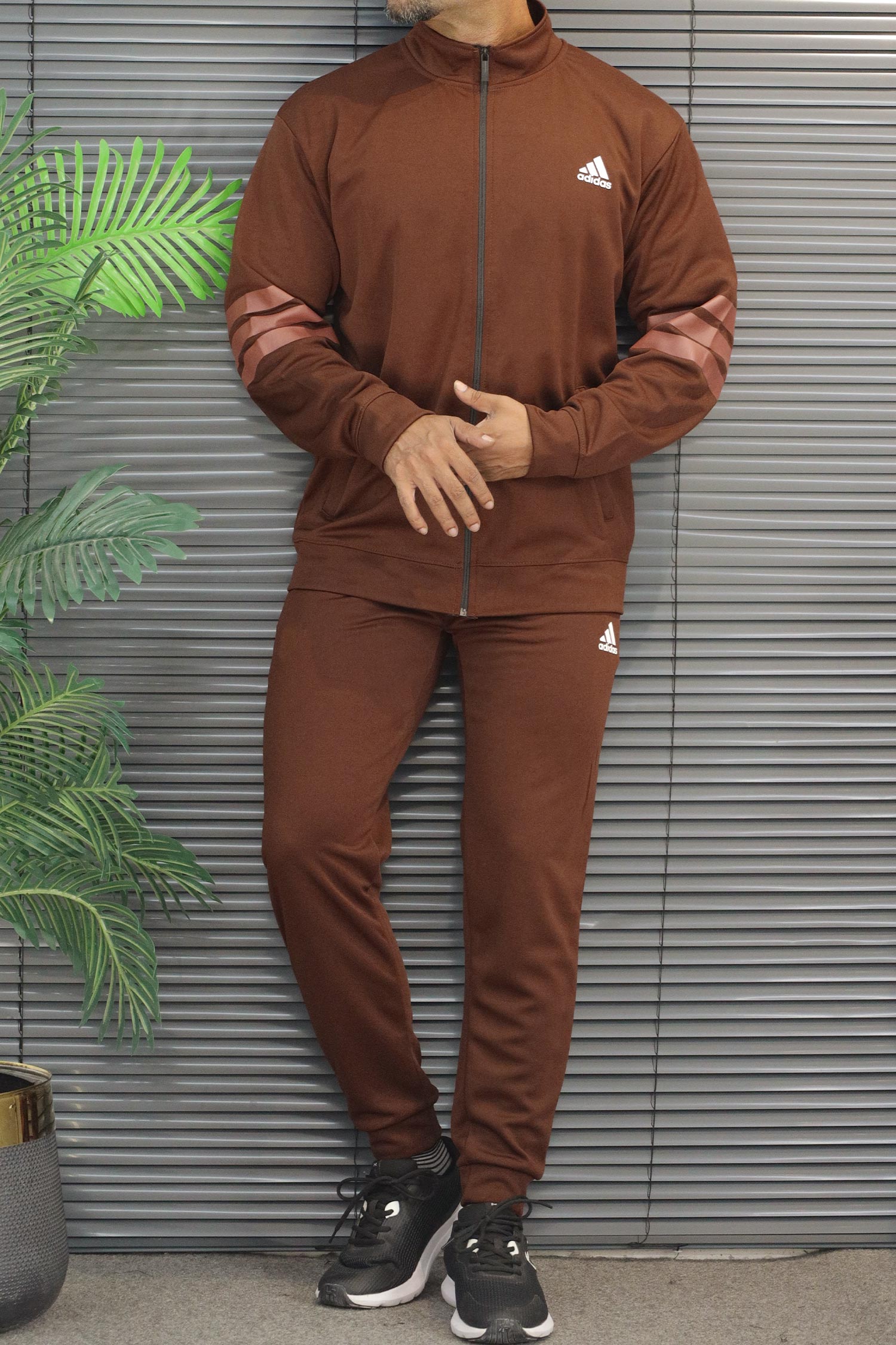 Adds Day-Ready Future Icon Zipper Men's Co-Ord Set