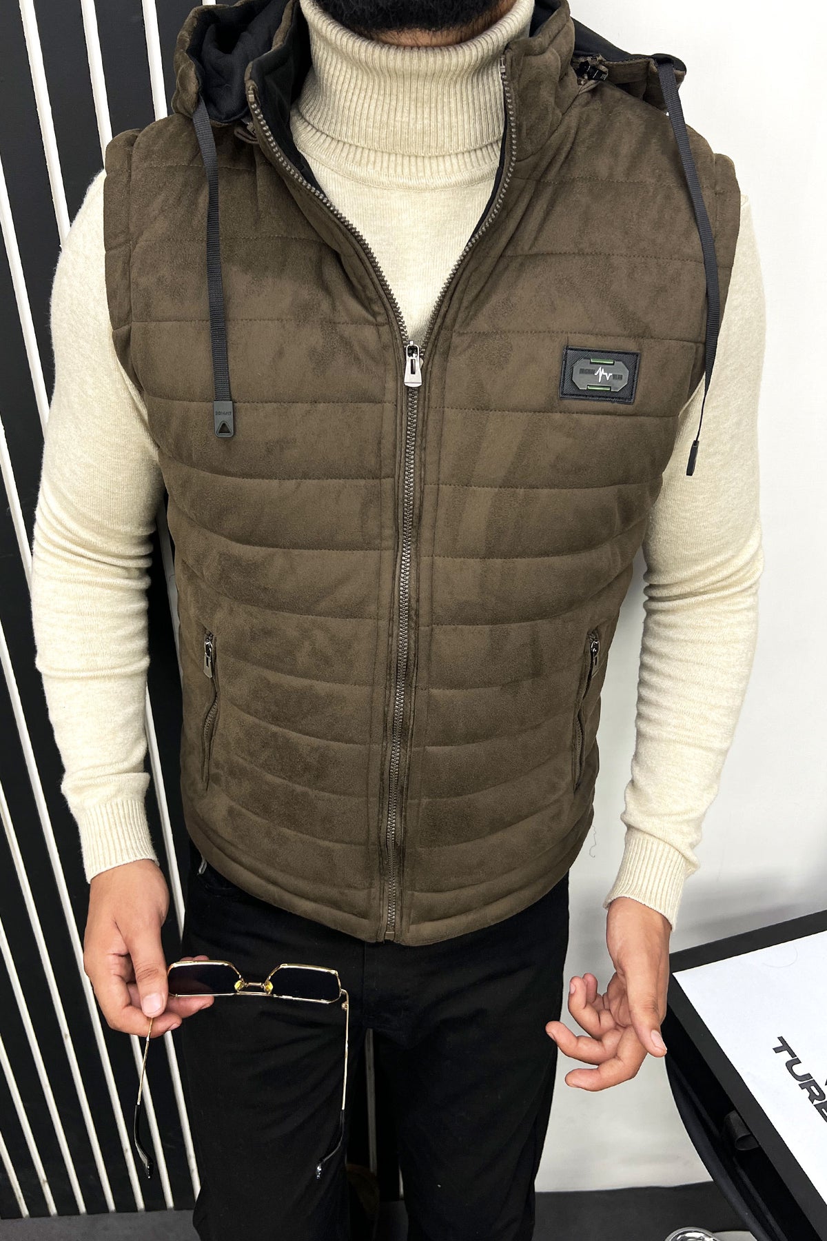 Quilted Pattern Double Side Imported Men's Gilet