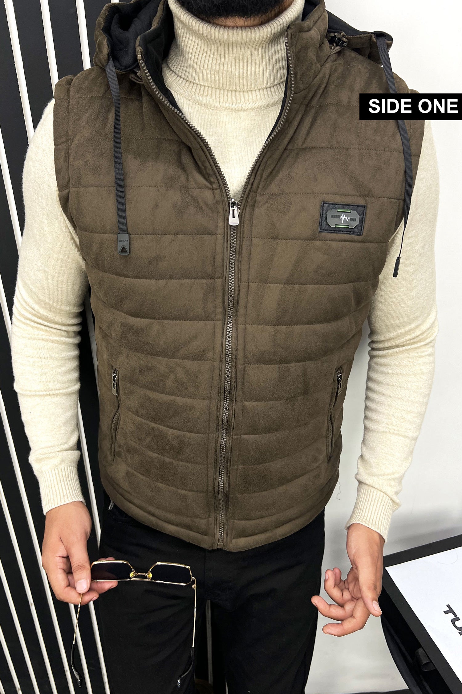 Quilted Pattern Double Side Removable Hood Imported Men's Gilet