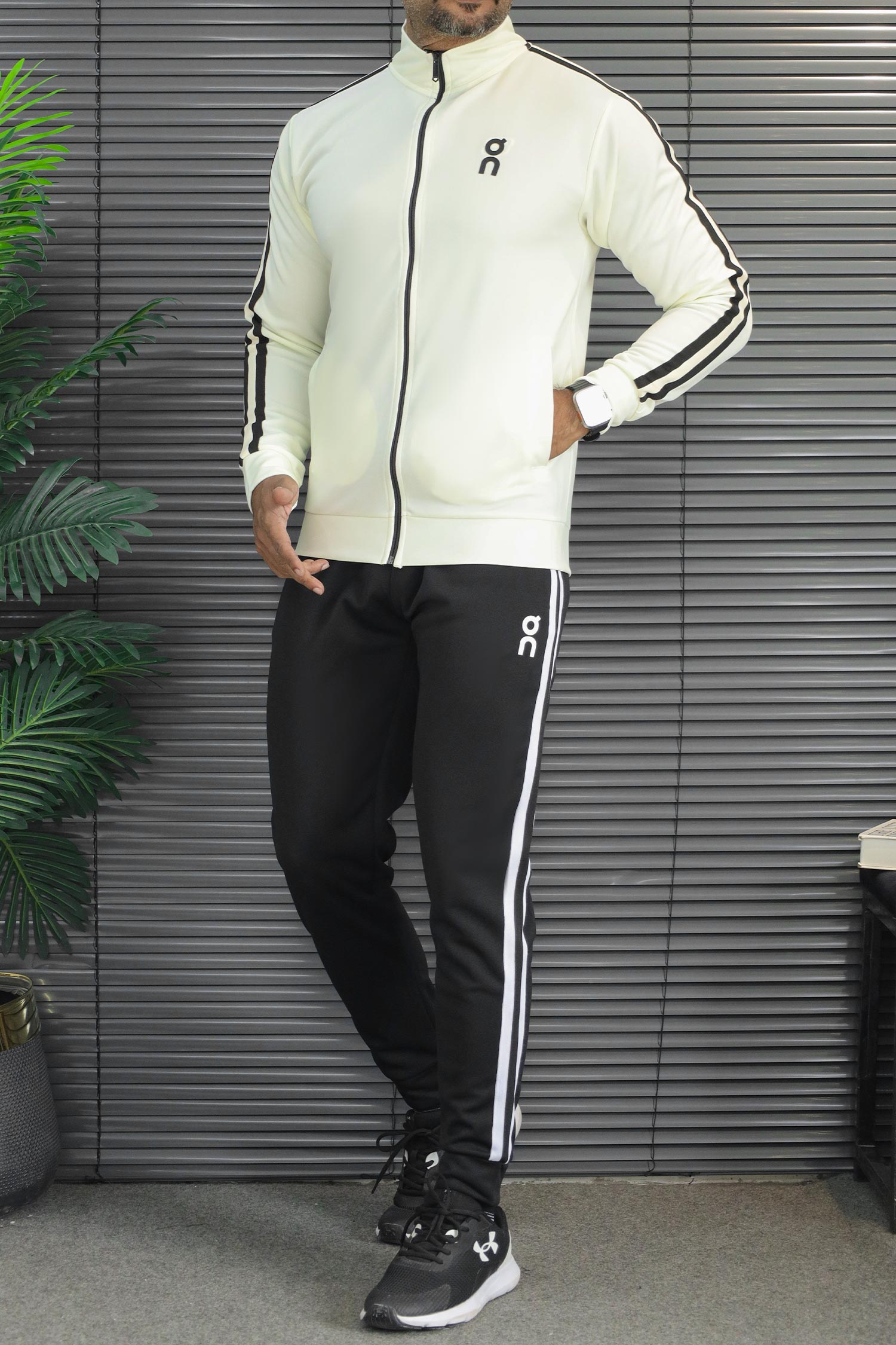 On Clod Athletic Side Stripe Zipper Men's Co-Ord Set