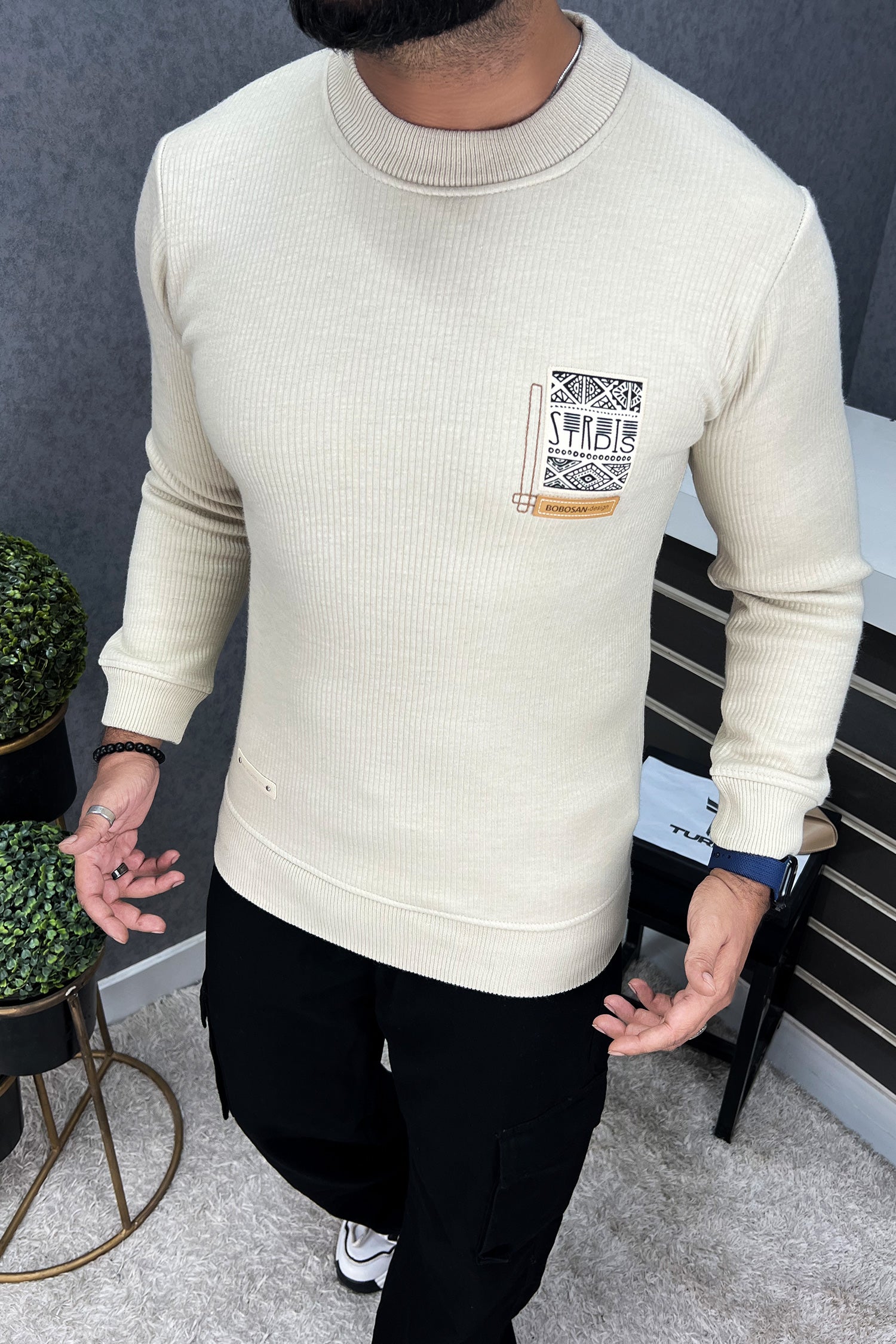 Lining Texture Round Neck Imported Men's Sweatshirt