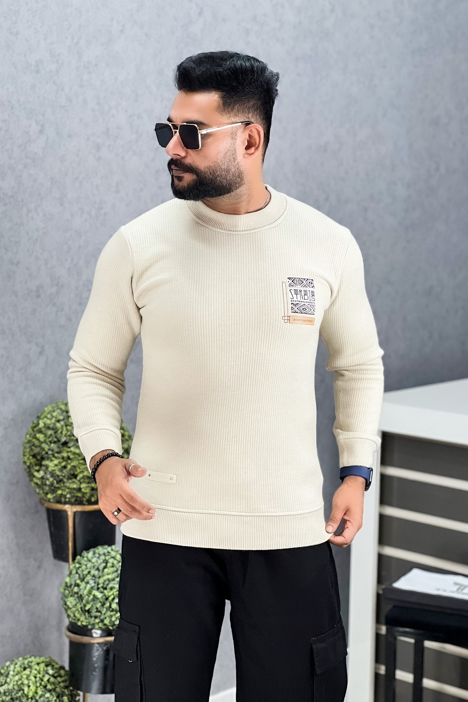 Lining Texture Round Neck Imported Men's Sweatshirt