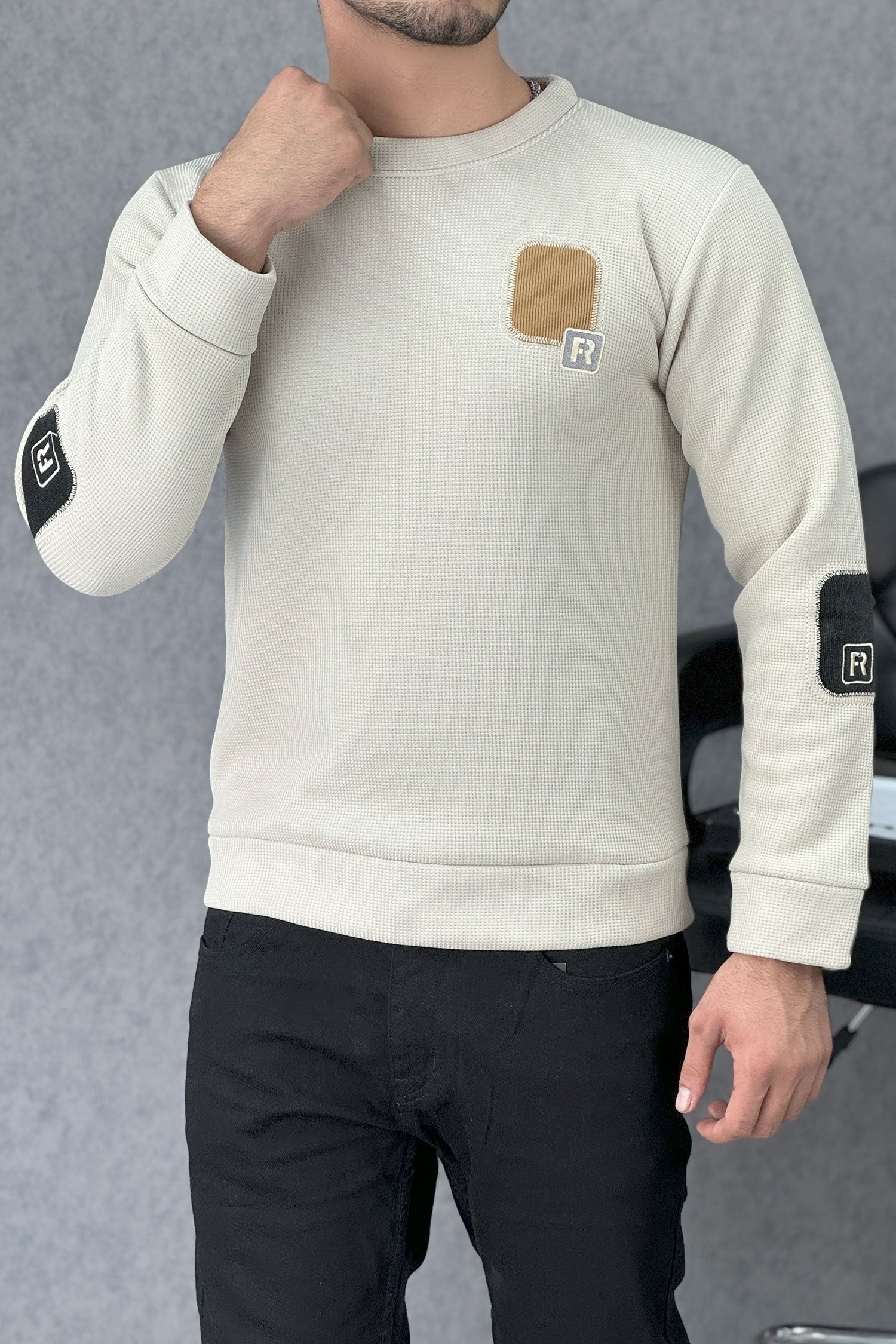 Patch Style  Round Neck Imported Men's Sweatshirt