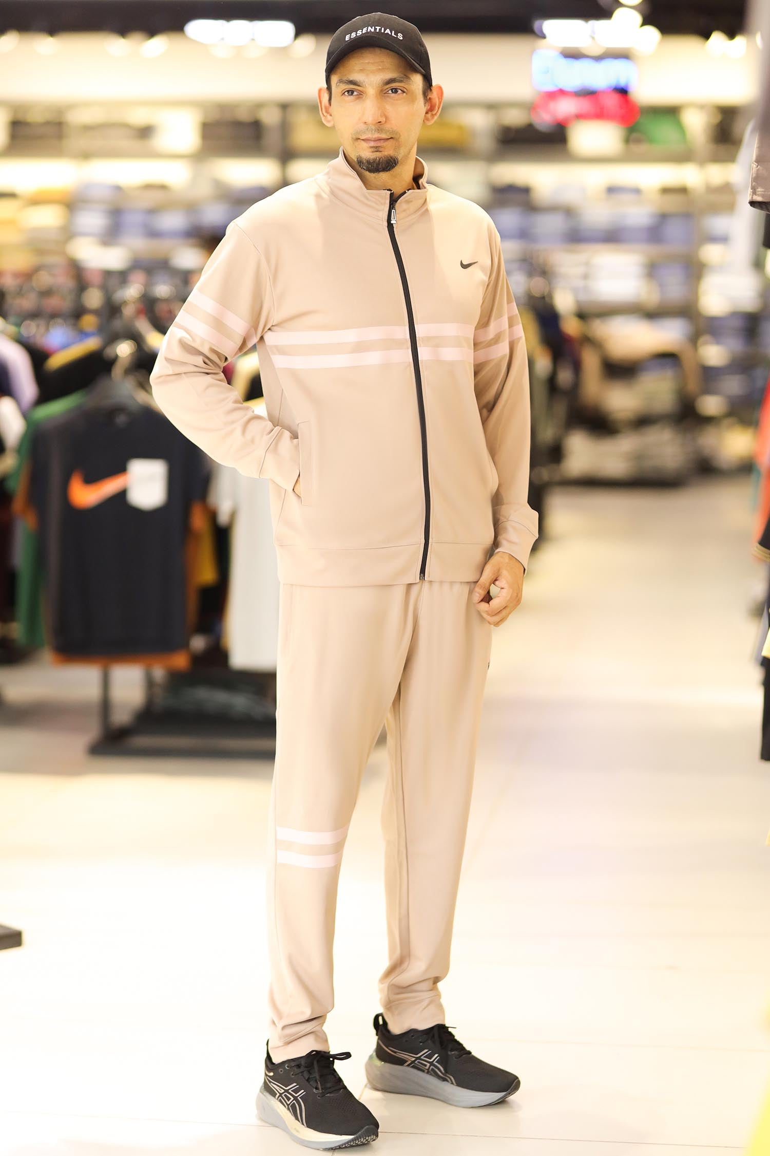 Nke Dual Line Signature Full Zipper Tracksuit