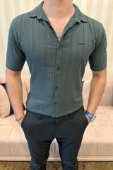 Turbo Minimalist Design Half Sleeve Casual Shirt In Dark Green