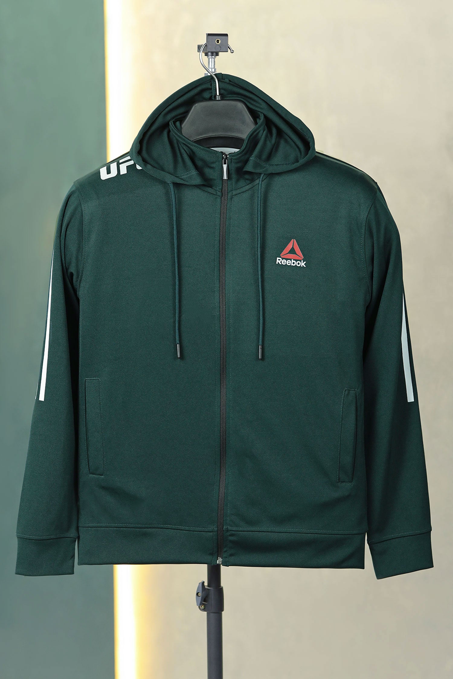 Reebk UFC Walkout Training Hood Style Men Zipper Upper