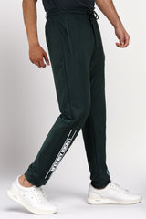 Undr Armr Self Pattern Slogan Sportswear Trouser In Dark Green