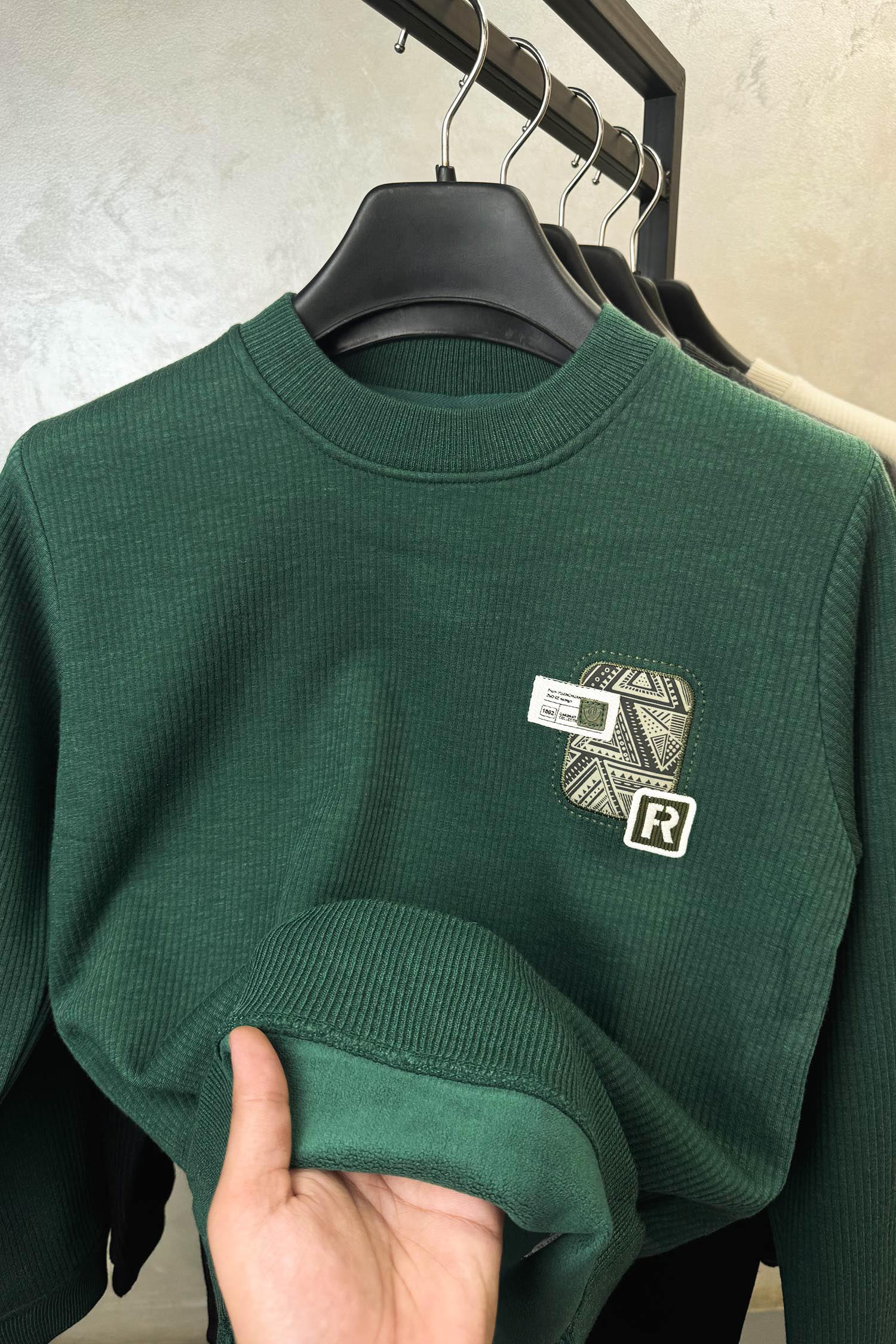Mens PullOver Round Neck Imported Men's Sweatshirt
