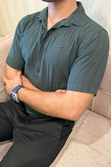 Turbo Minimalist Design Half Sleeve Casual Shirt In Dark Green