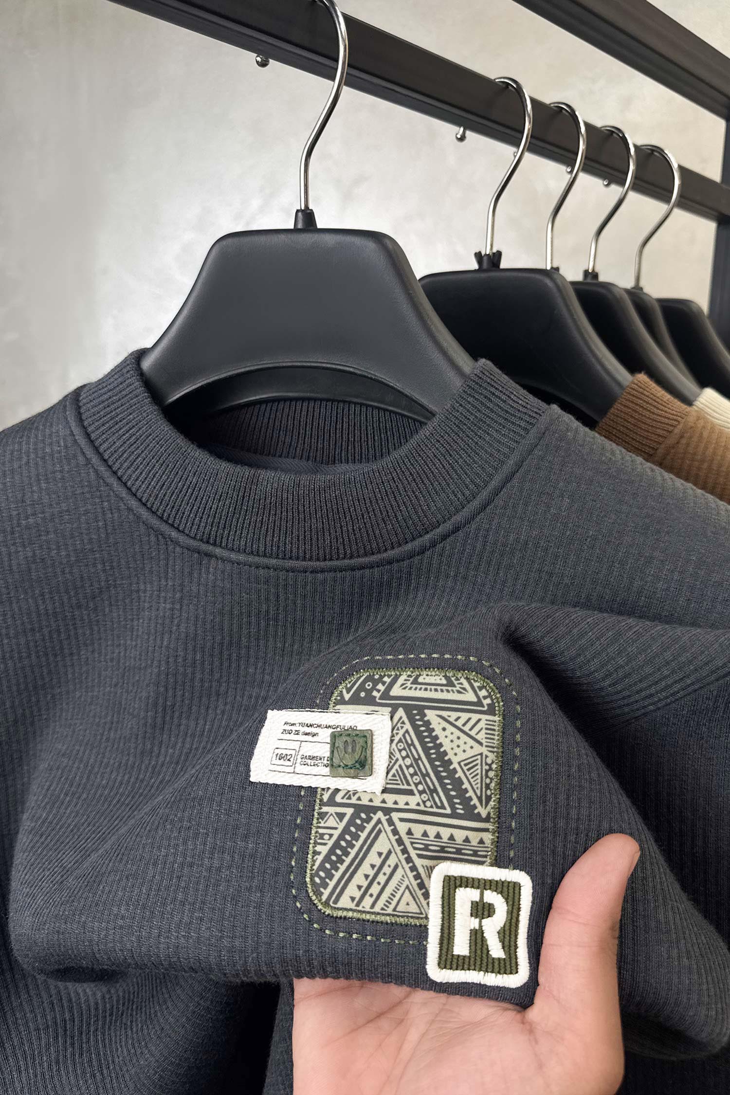 Mens PullOver Round Neck Imported Men's Sweatshirt
