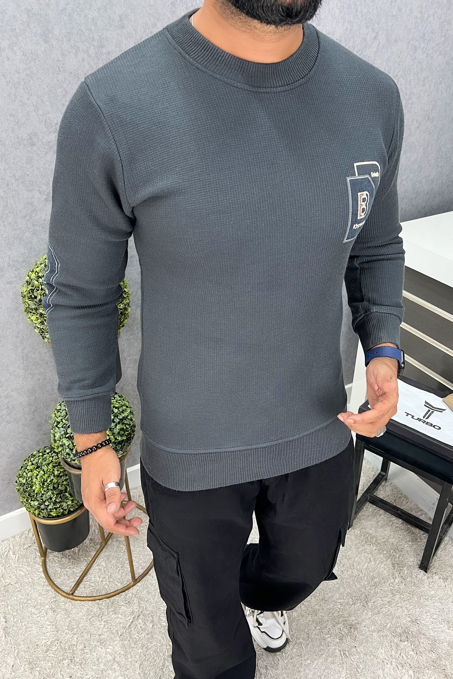 Belent Grip Bottom Round Neck Imported Men's Sweatshirt