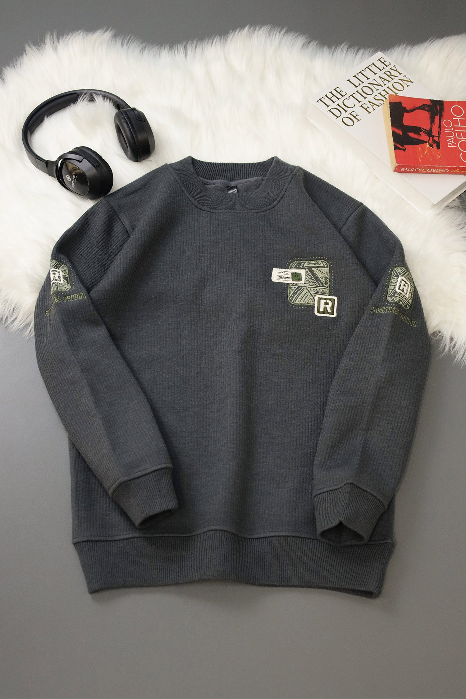 Mens PullOver Round Neck Imported Men's Sweatshirt