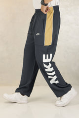 Nke Therma-Fit Versatile Sportswear Micron Trouser In Dark Grey
