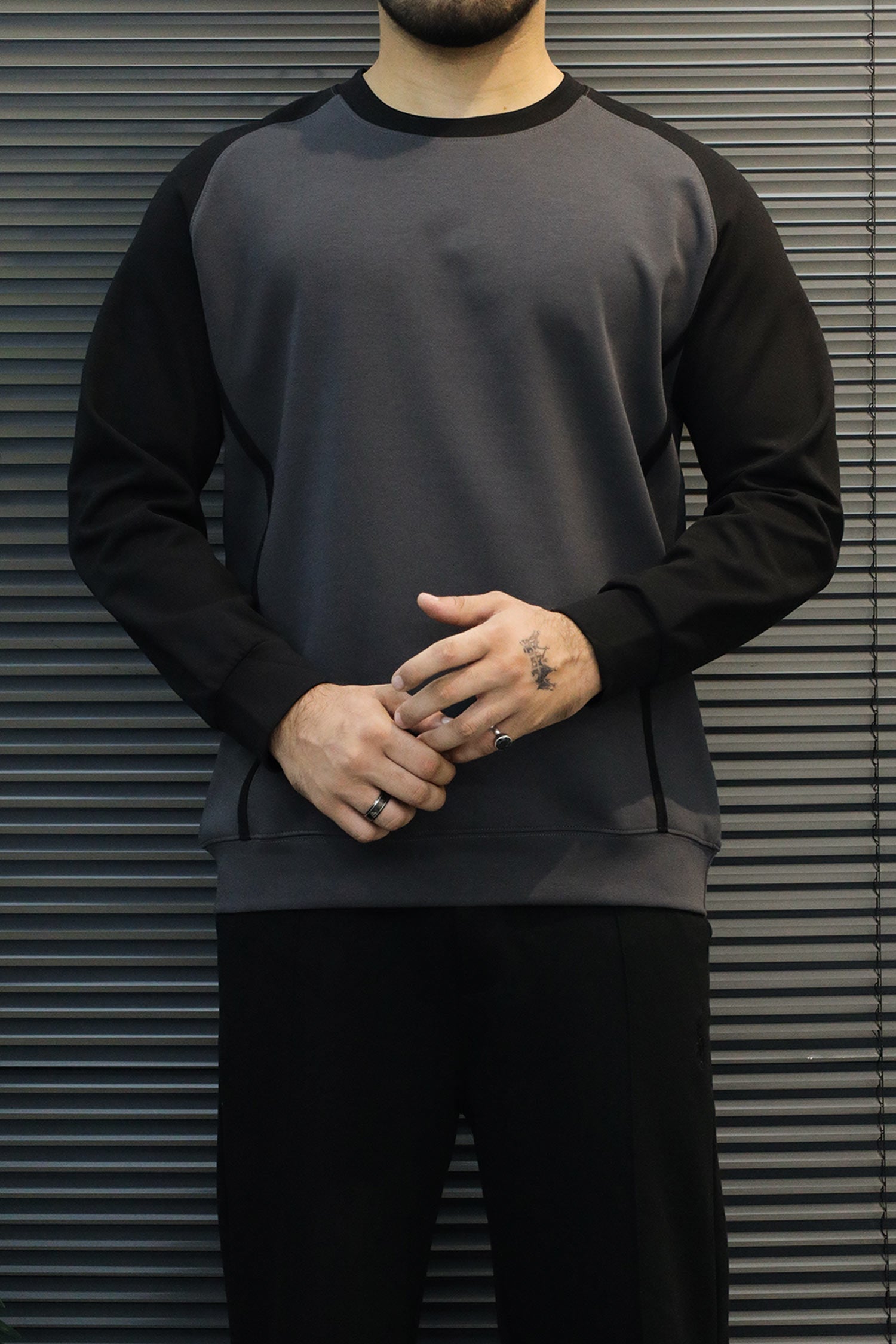 Turbo Raglan Sleeve Pullover Imported Round Neck Men's Sweatshirt In Dark Grey