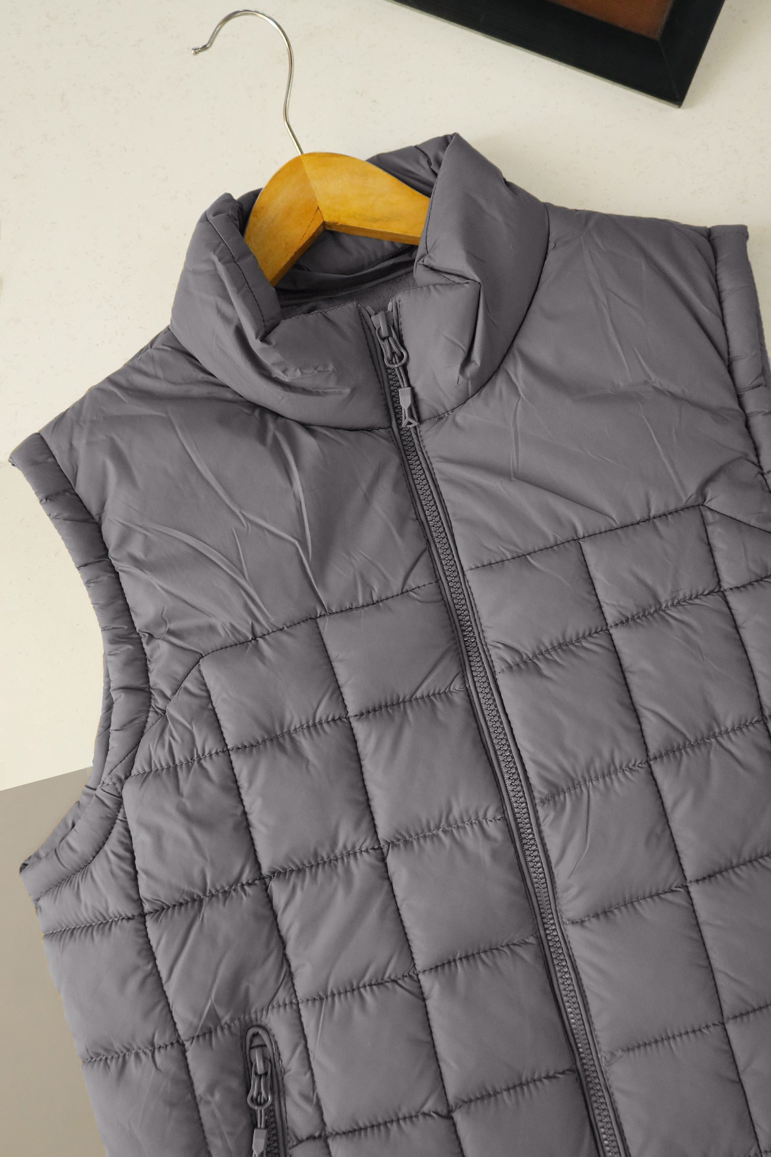 Boa Reversible Vest Detachable Hood Imported Men's Gilet