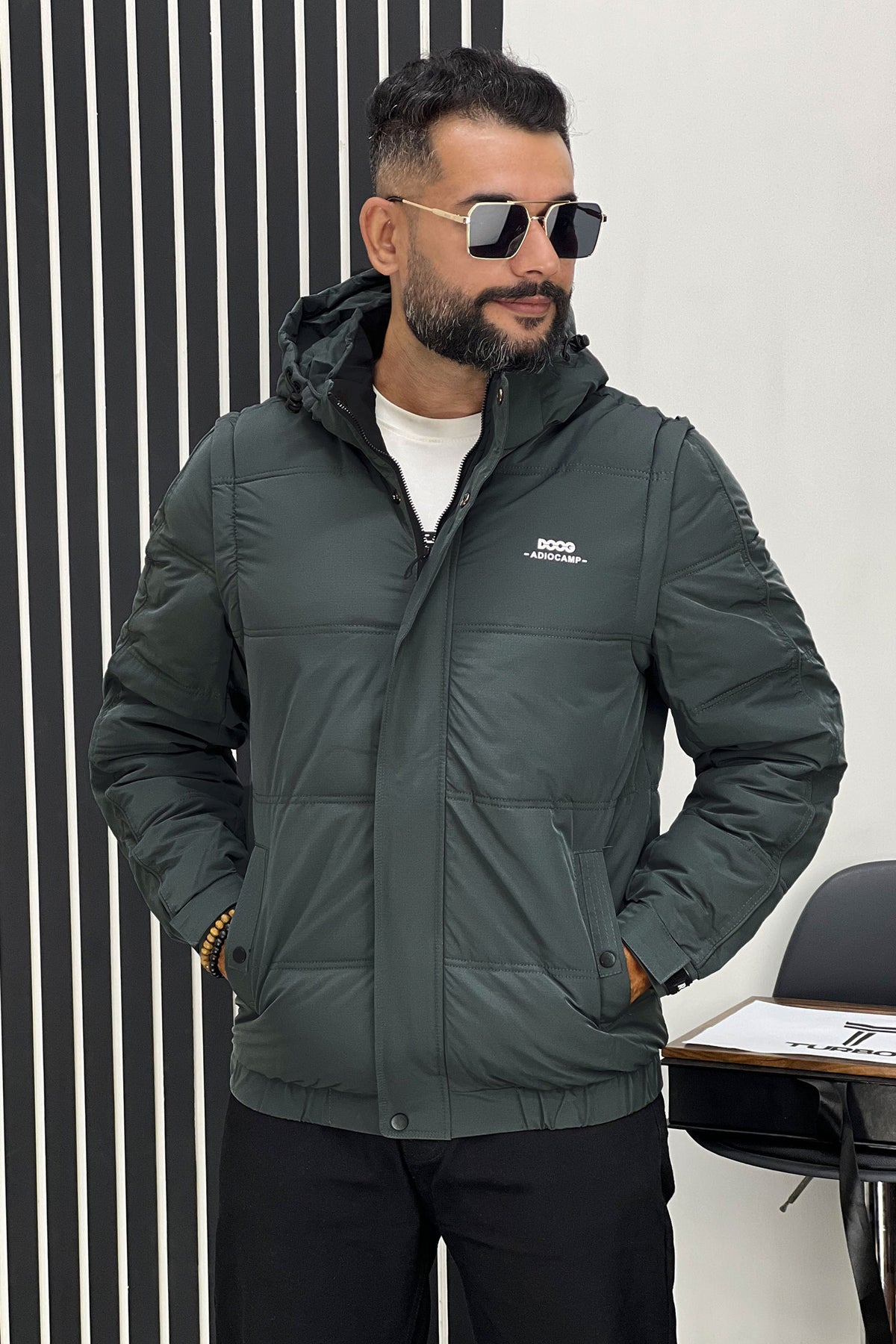 Camping Removable Sleeves Imported Puffer Jacket