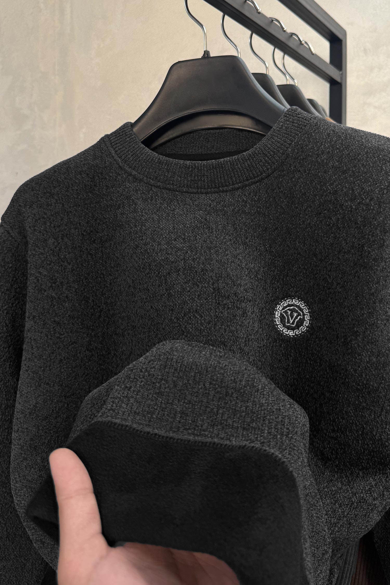 Levelwear Round Neck Imported Men's Sweatshirt