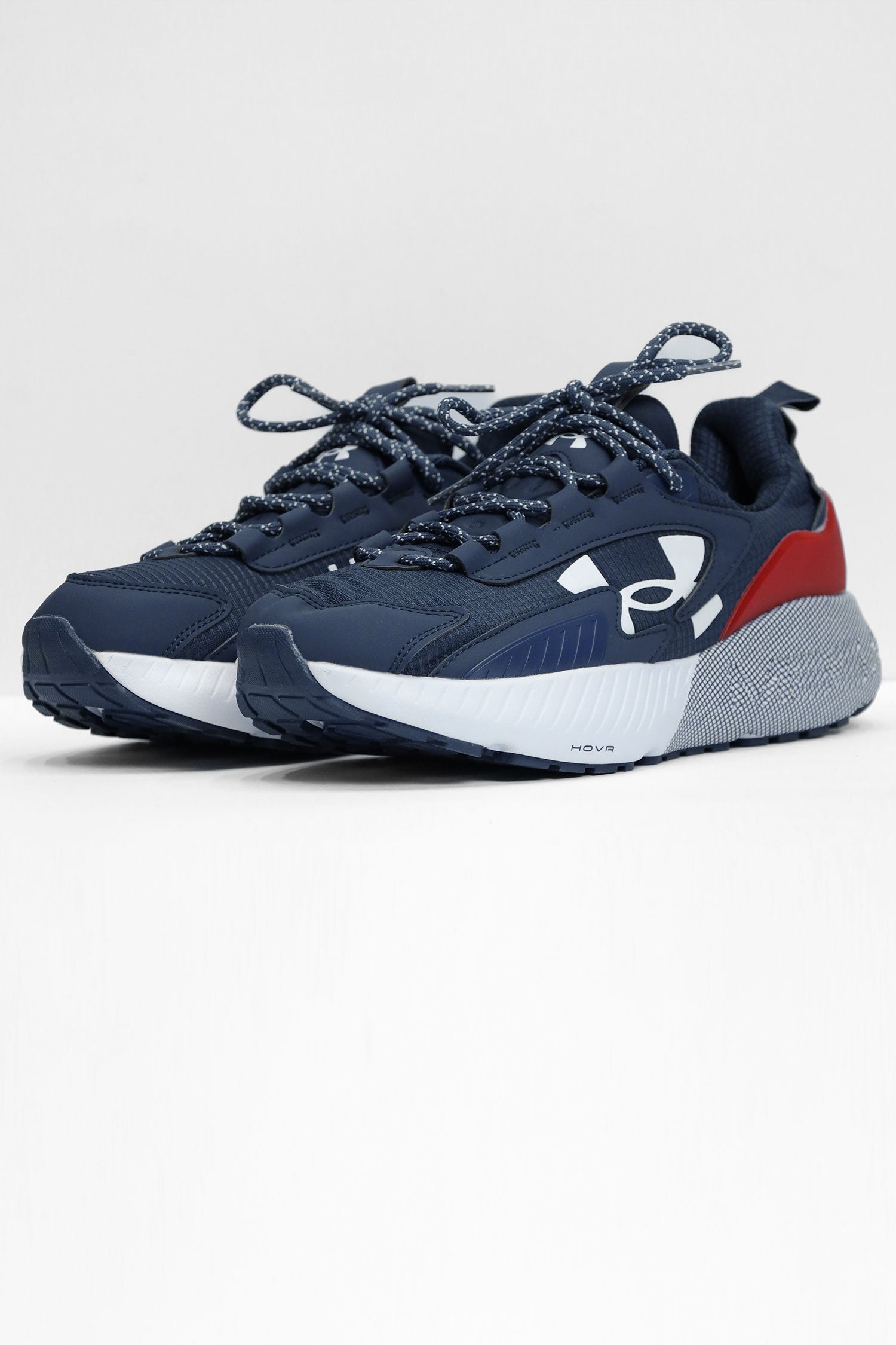 Undr Armr UA HOVR Mega 2 MVMNT Sneakers In Dark Blue