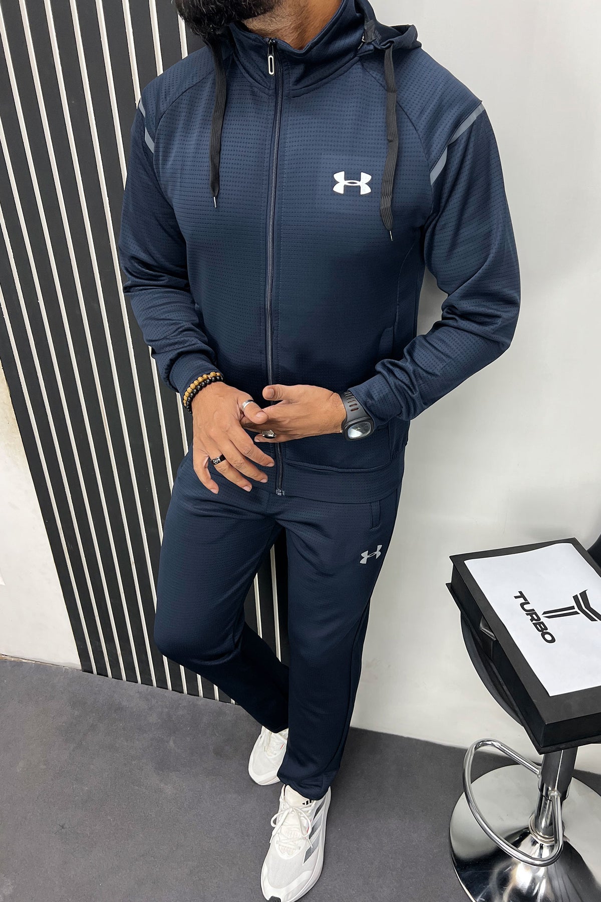 Undr Armr Dotted Pattern Hooded Sportswear Men Zipper Tracksuit