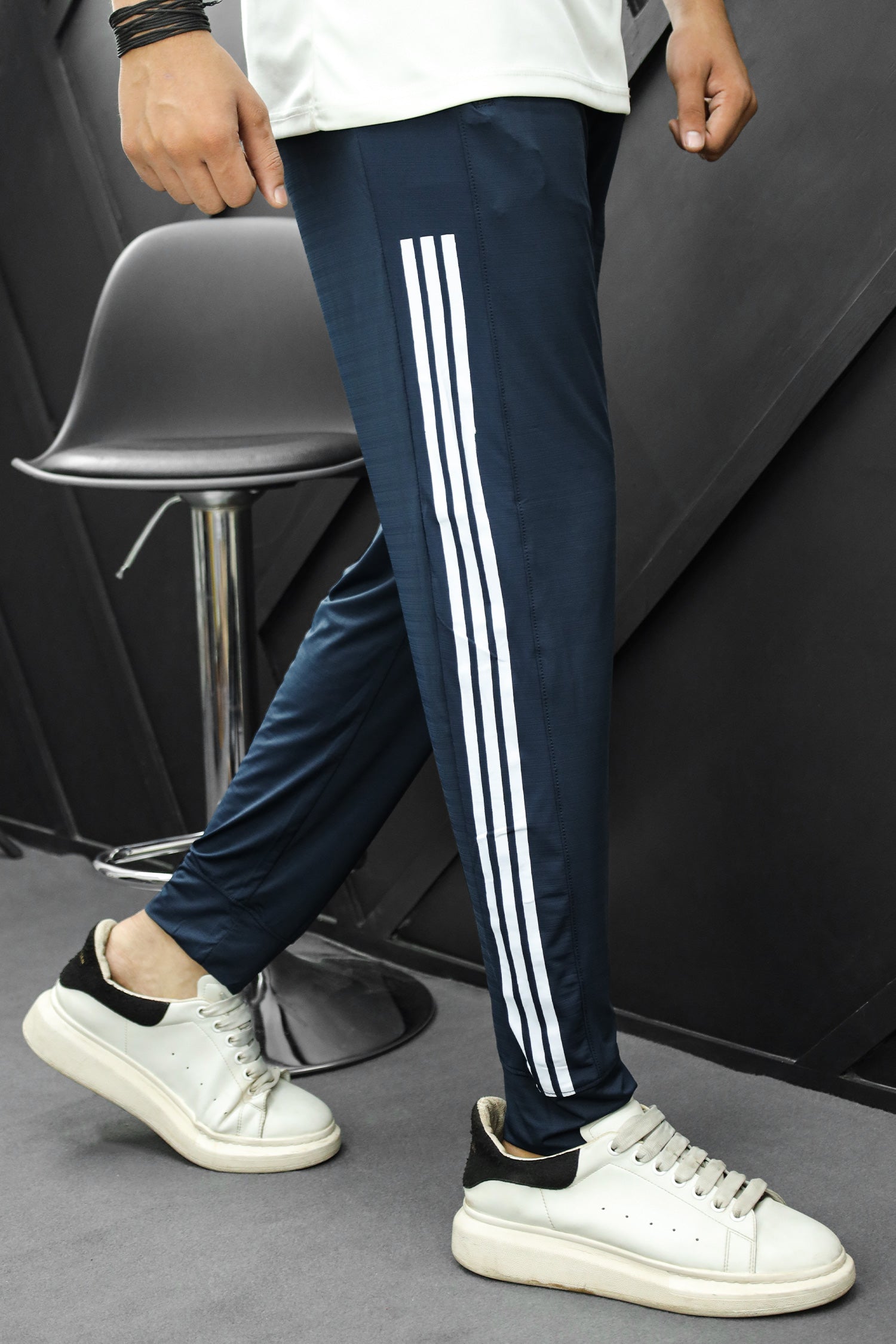 Adds Signature Side Stripes Sportswear Trouser