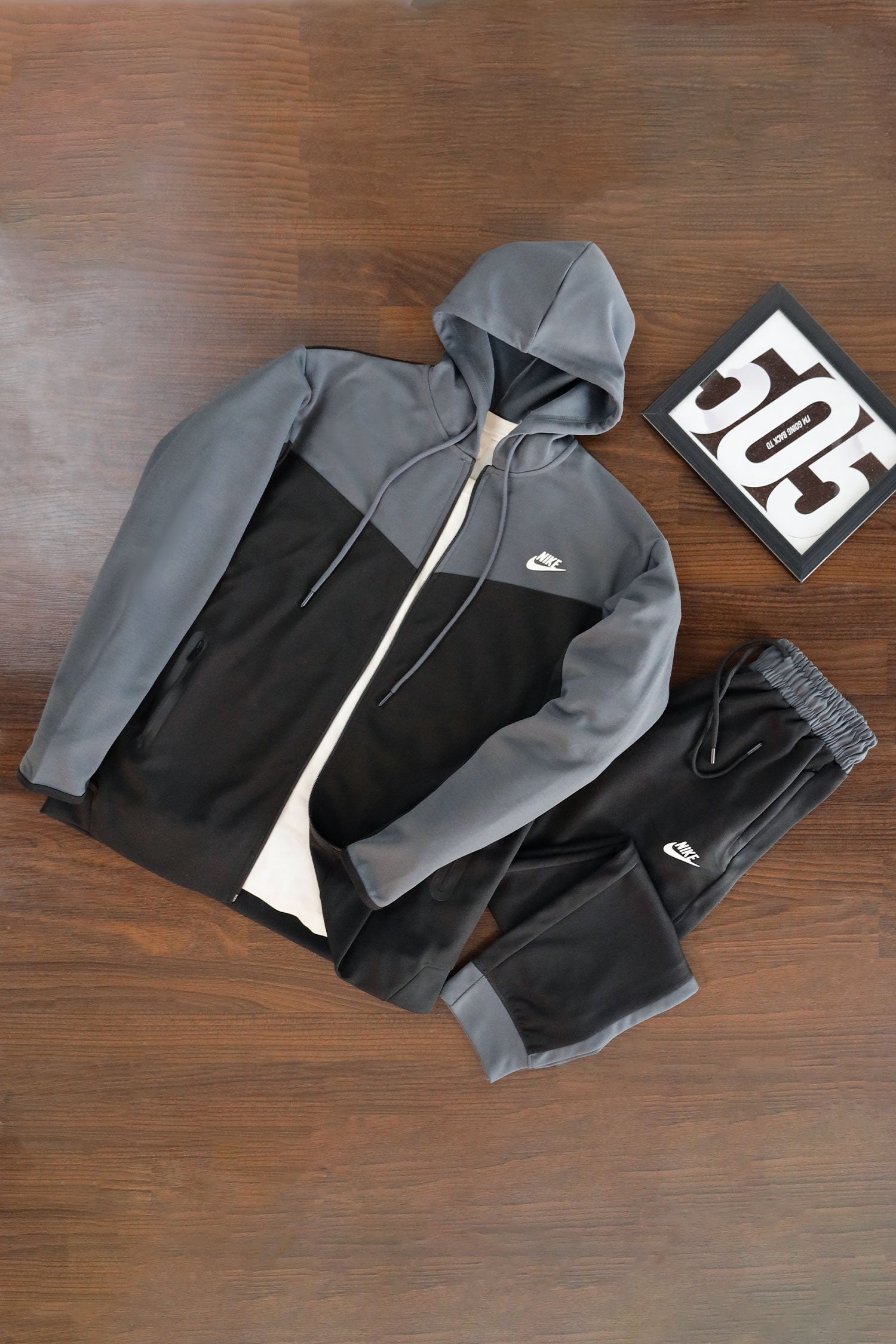Nke V Diagonal Pattern Mock Neck Tracksuit