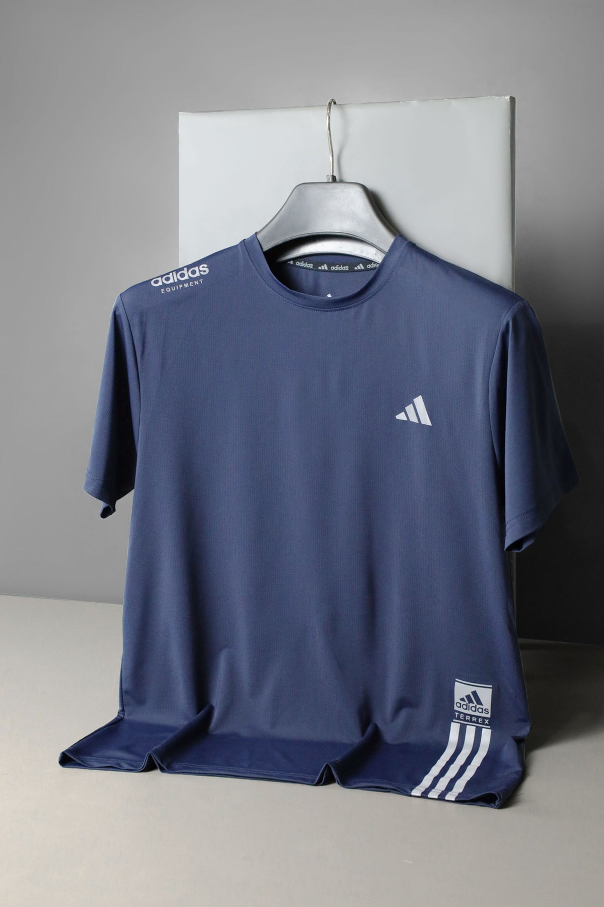 Adds Training Hit Workout Fitness Dry-Fit Tee In Dark Navy