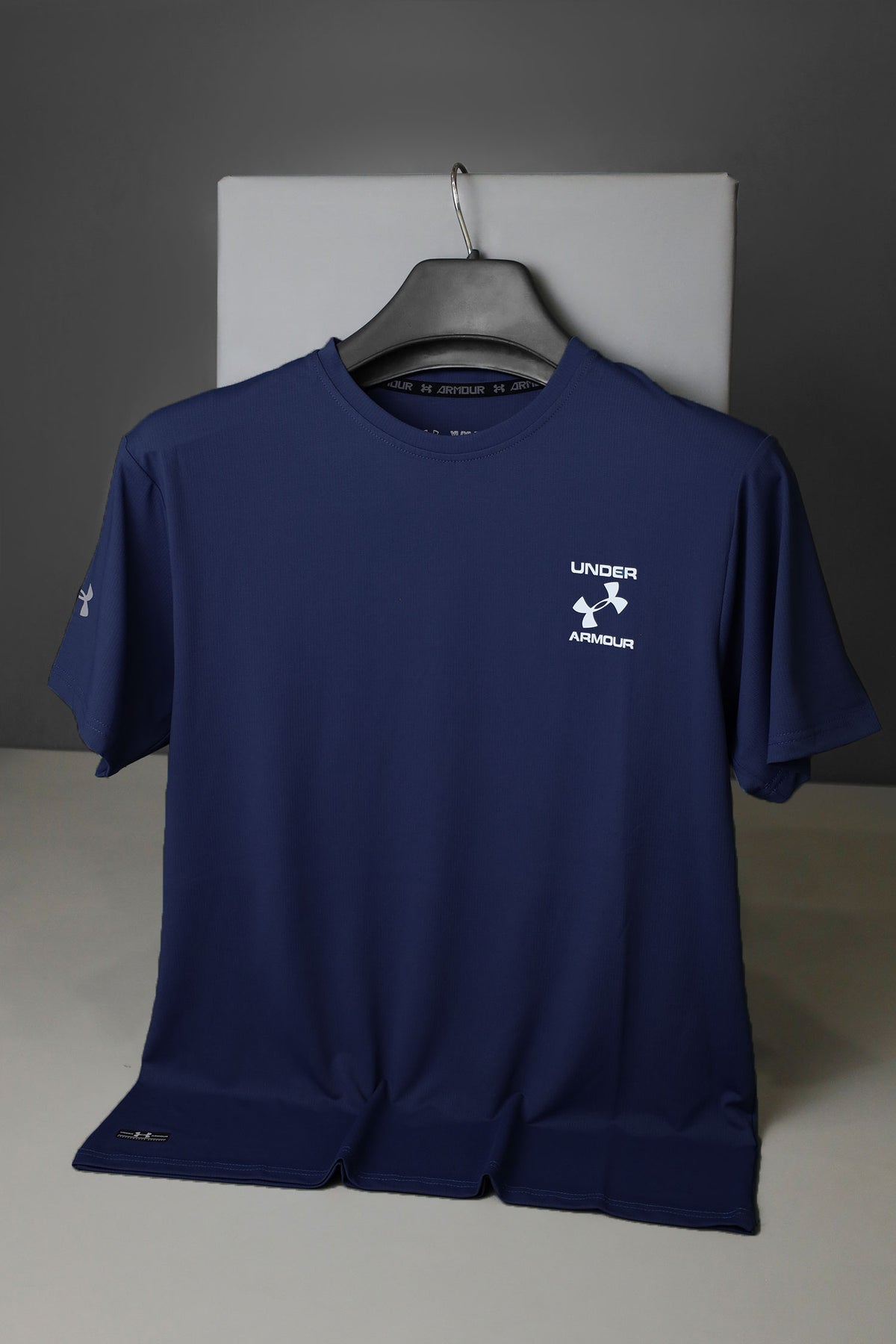 Undr Armr Rush Energy Cool Dry-Fit Tee