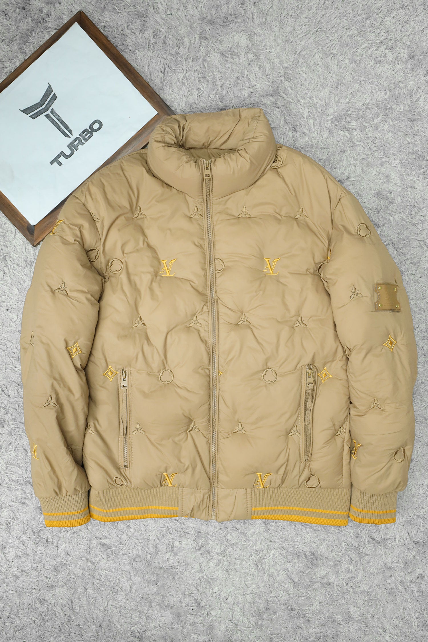 Luis Vten Embossed Branding Imported Puffer Jacket