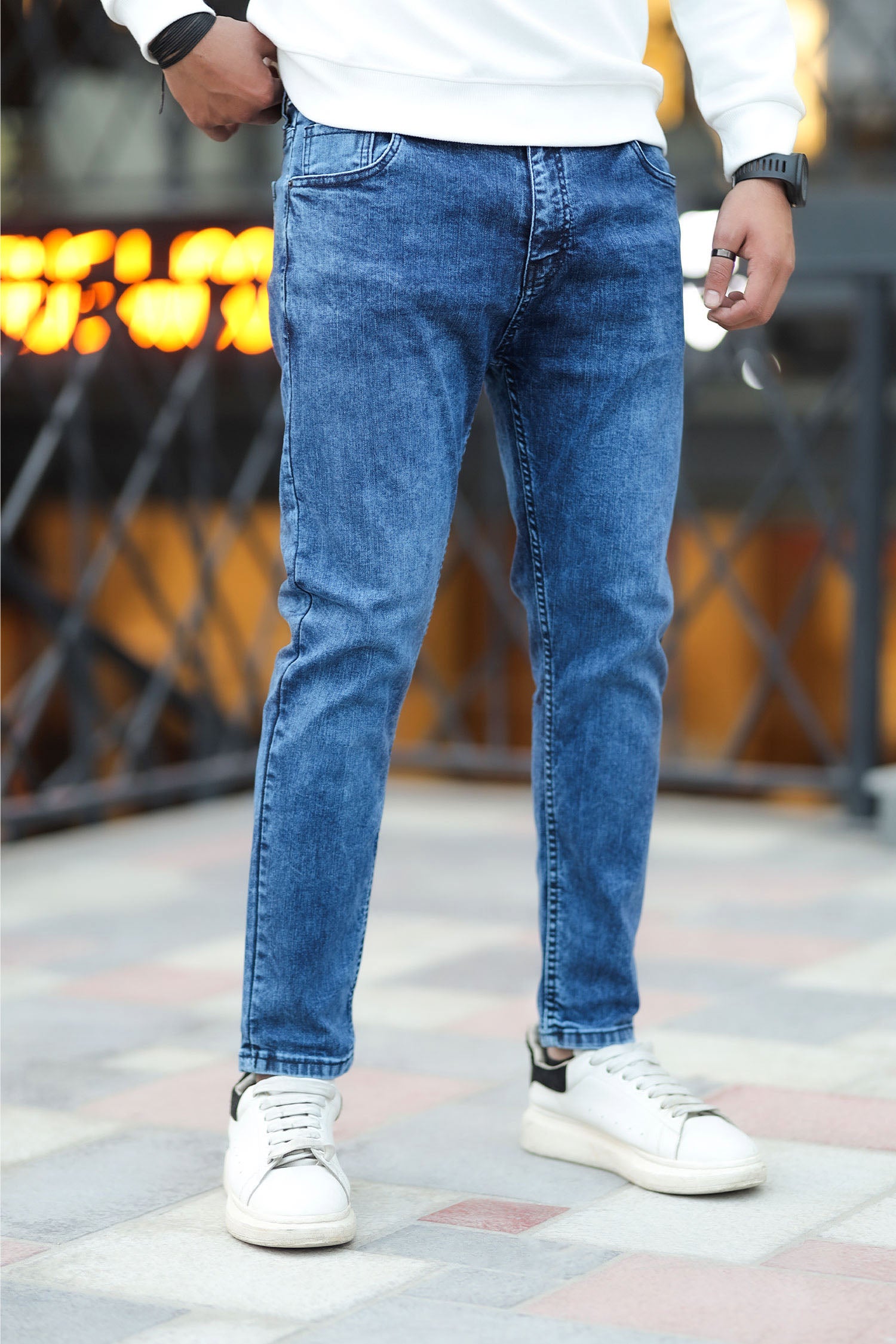 Shaded Tone Turbo Ankle Fit Jeans In Dirty Blue