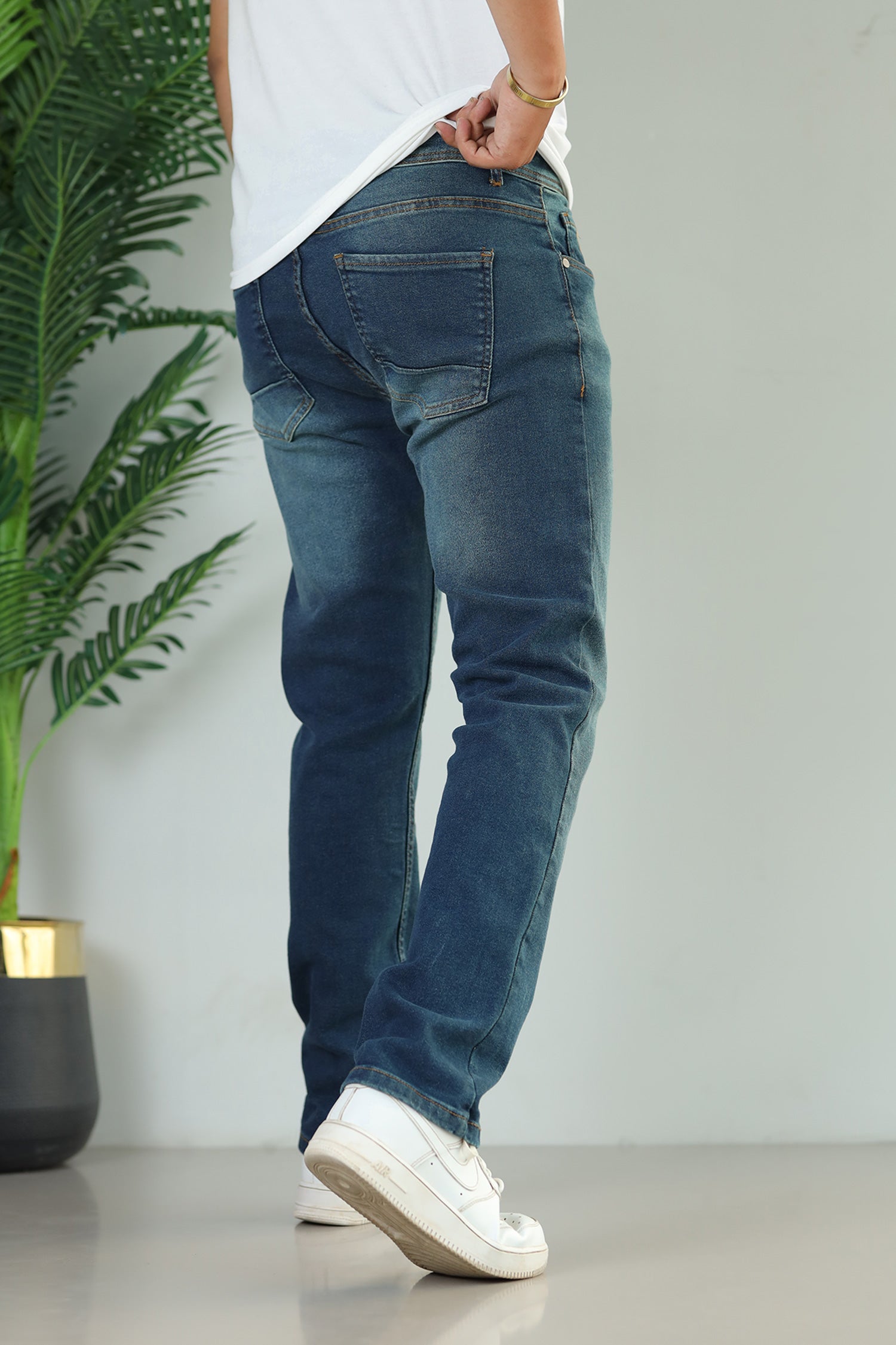 Turbo Metro-Flex All-Day Slim Fit Jeans In Dirty Green