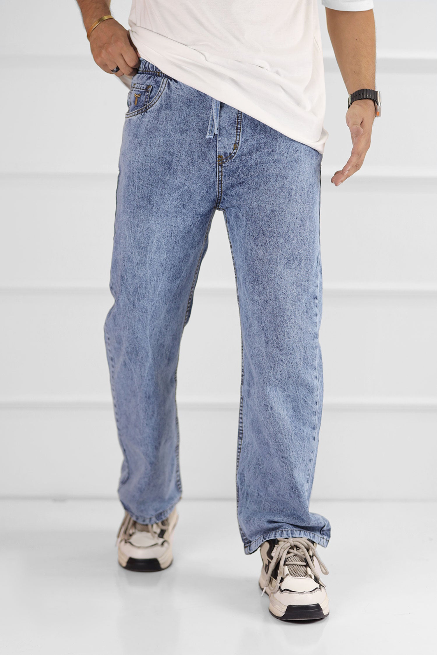 Loose Fit Turbo Jeans in Faded Blue