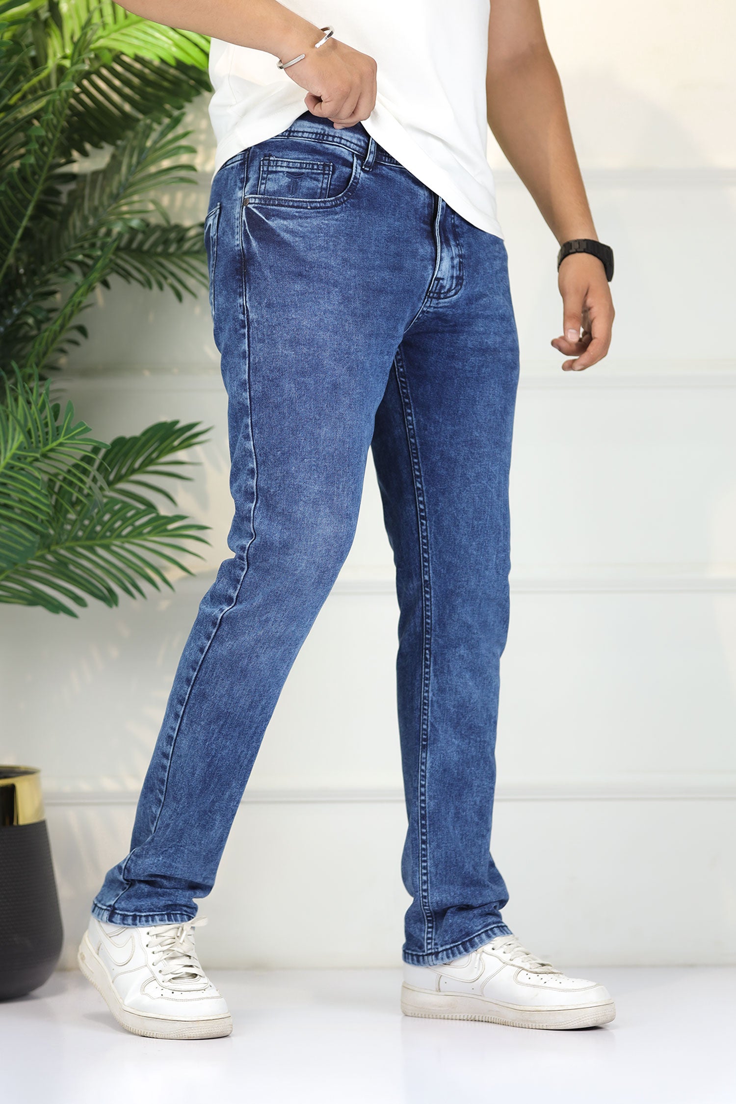Turbo 'Sculpt-Tech' Defined Slim Fit Jeans In Faded Blue