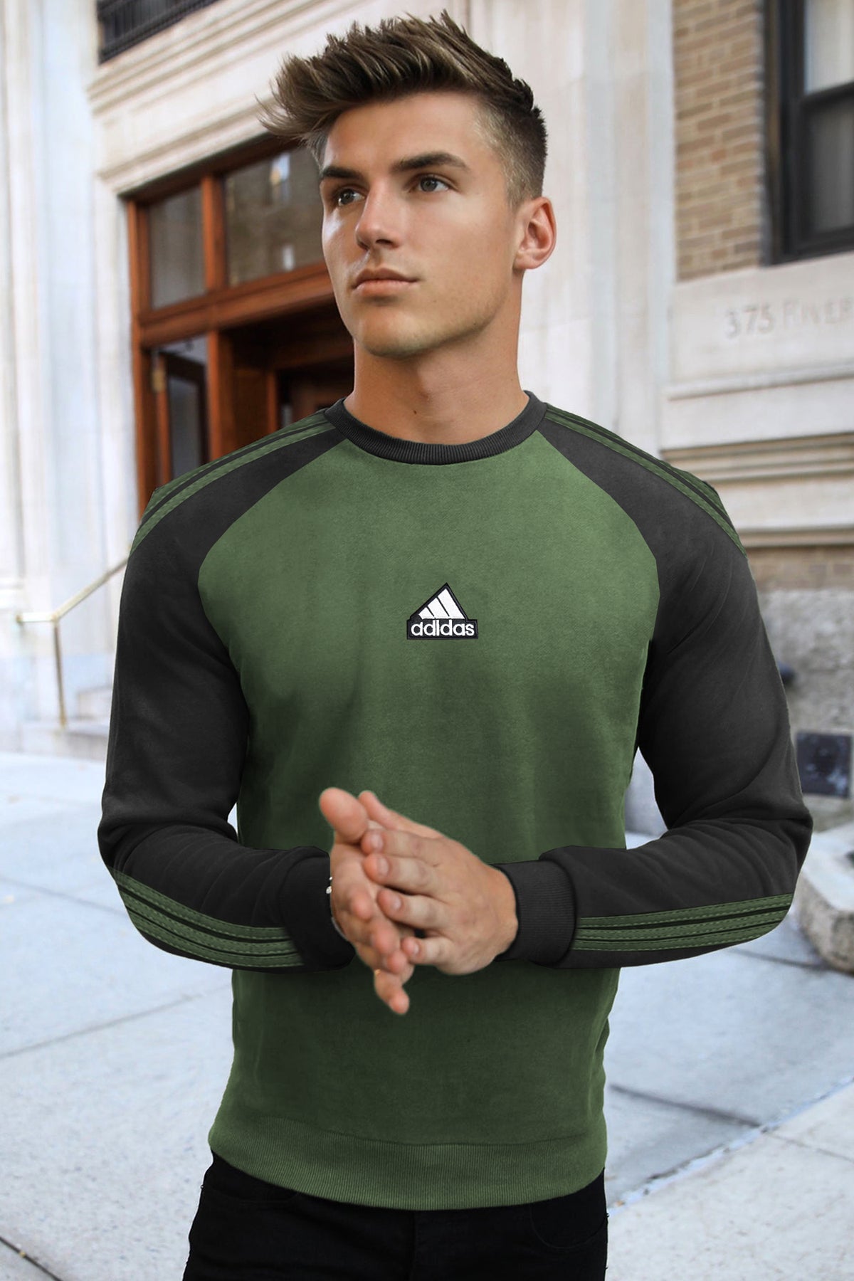 Adds Stripes Contrast Tone Full Sleeves Men's Sweatshirt in Green