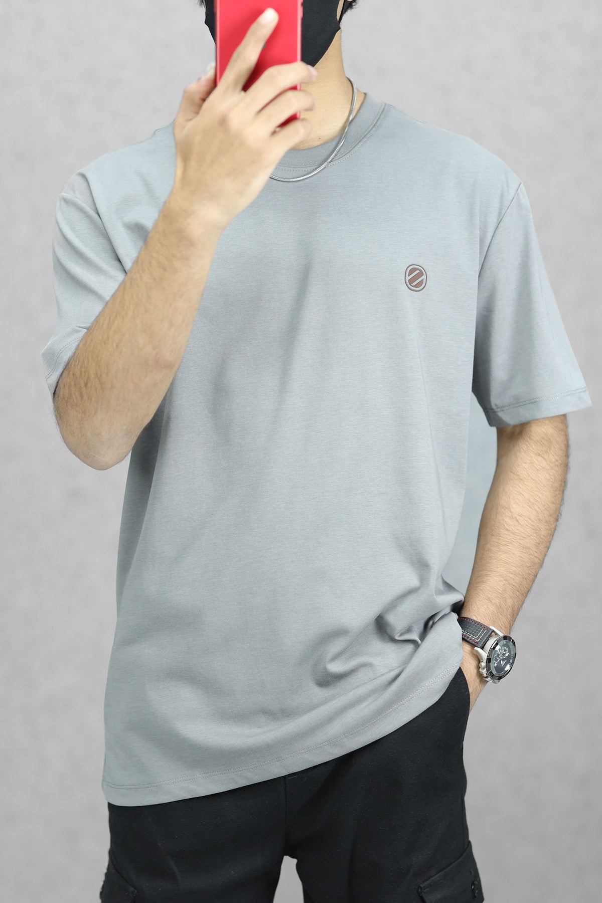 Detailed Comfort Imported Round Neck T-Shirt In Grey