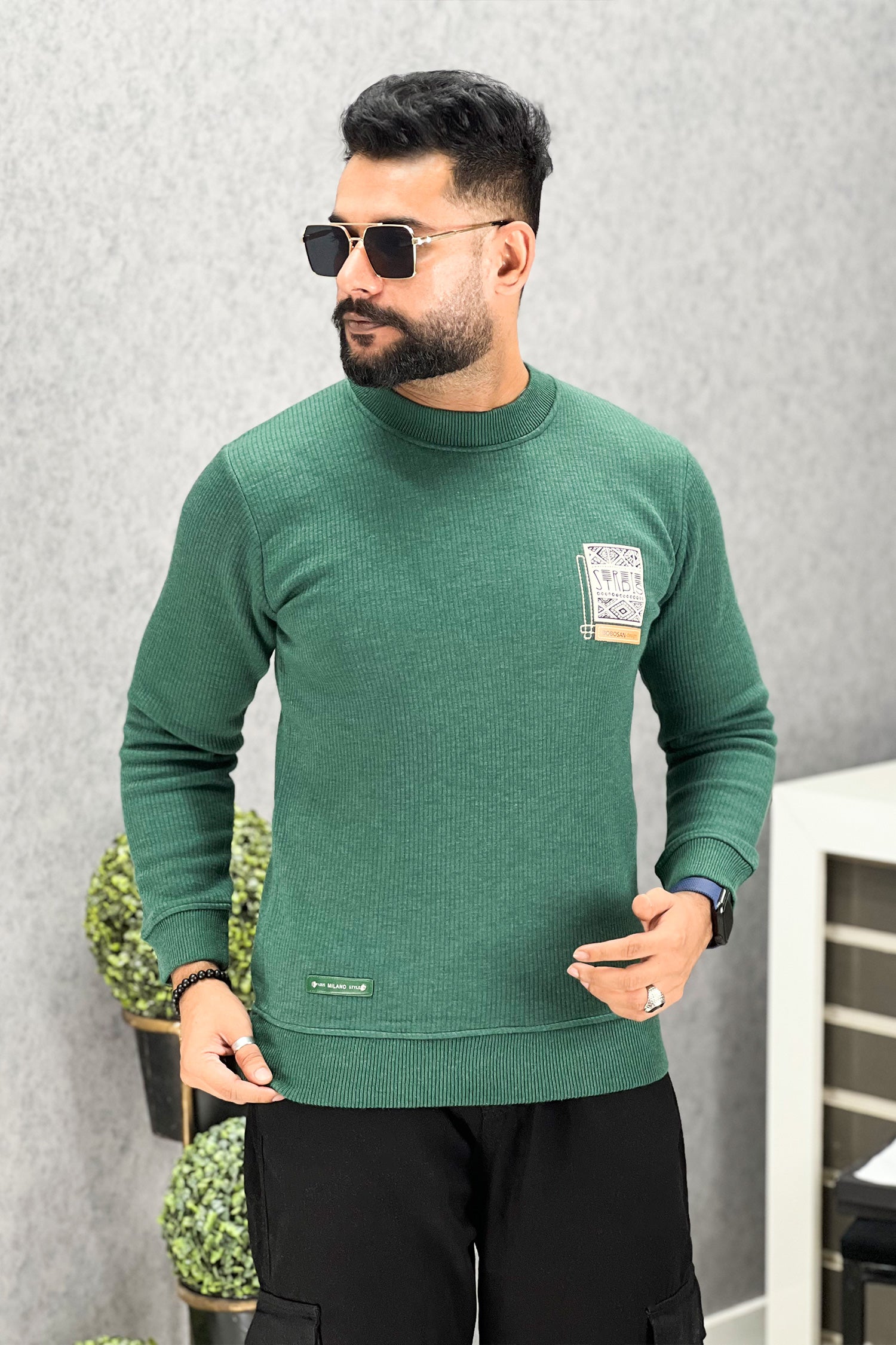 Lining Texture Round Neck Imported Men's Sweatshirt