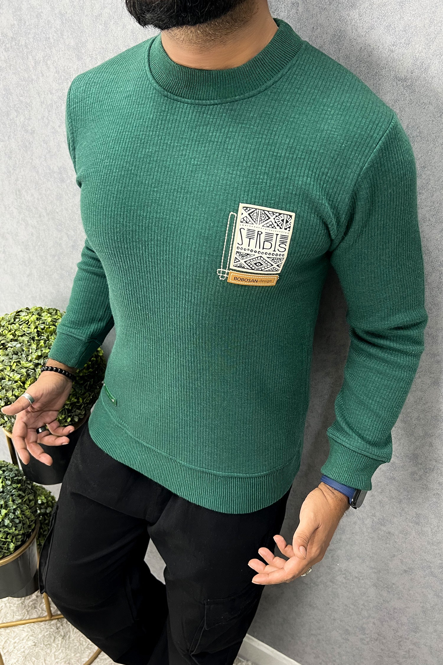 Lining Texture Round Neck Imported Men's Sweatshirt