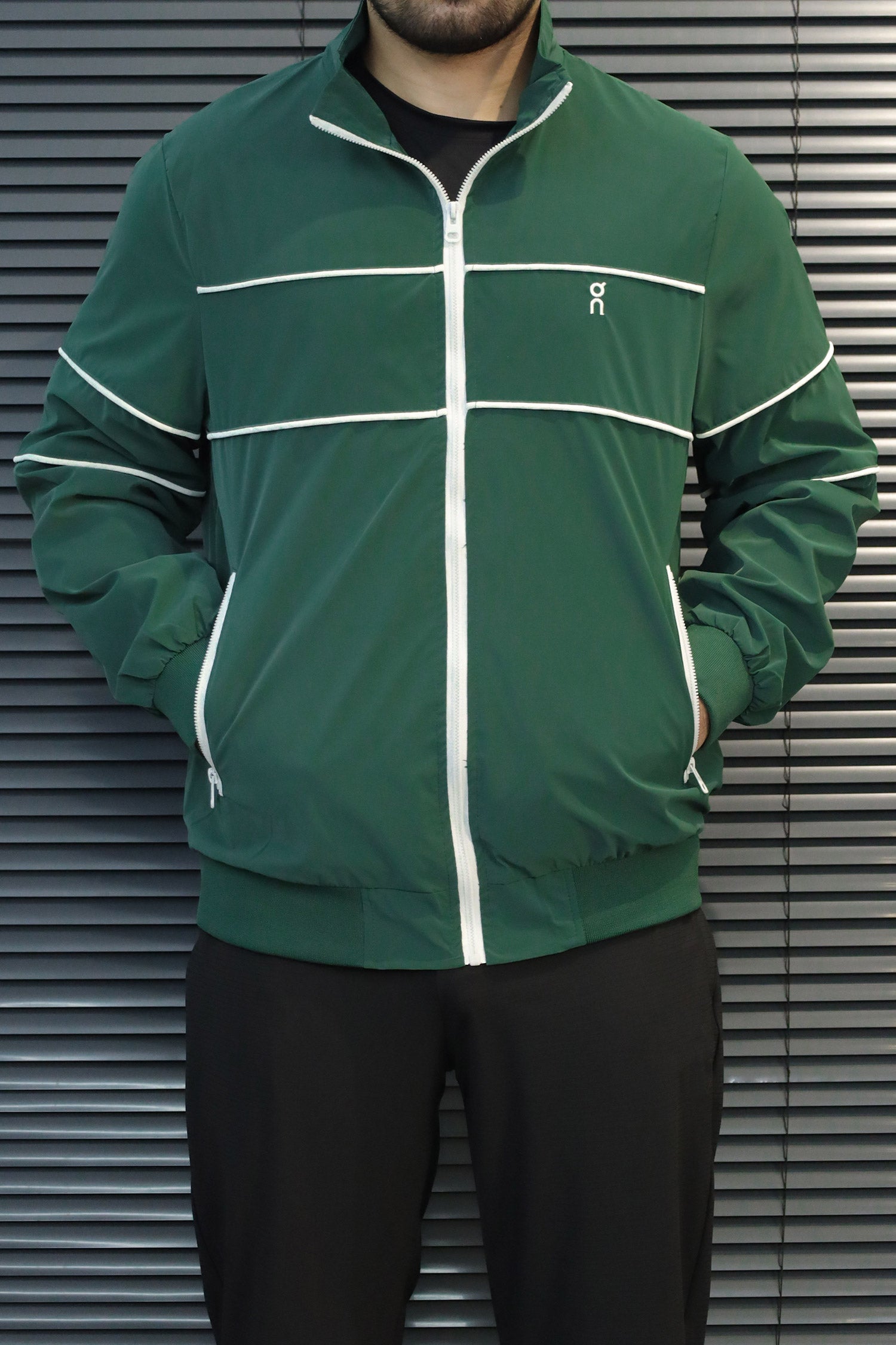 On Clud Performance Volt Imp Men Sports Jacket In Green