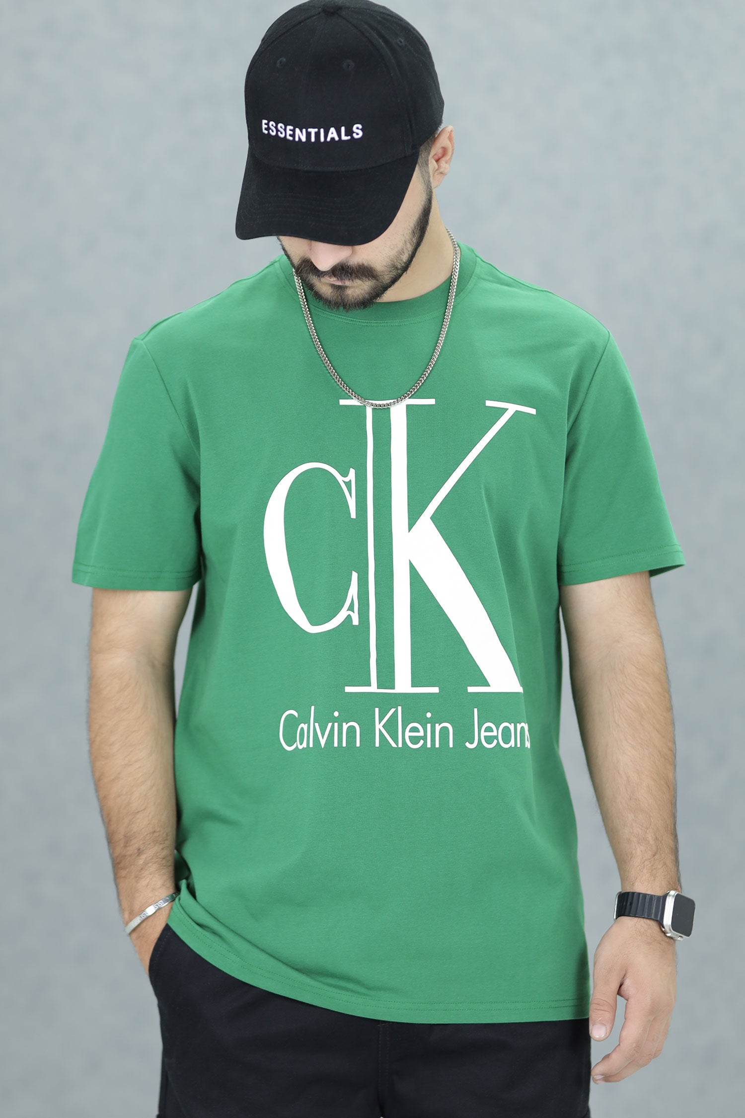 Clvn Kln Graphic MonoLogo Imported Round Neck T-Shirt