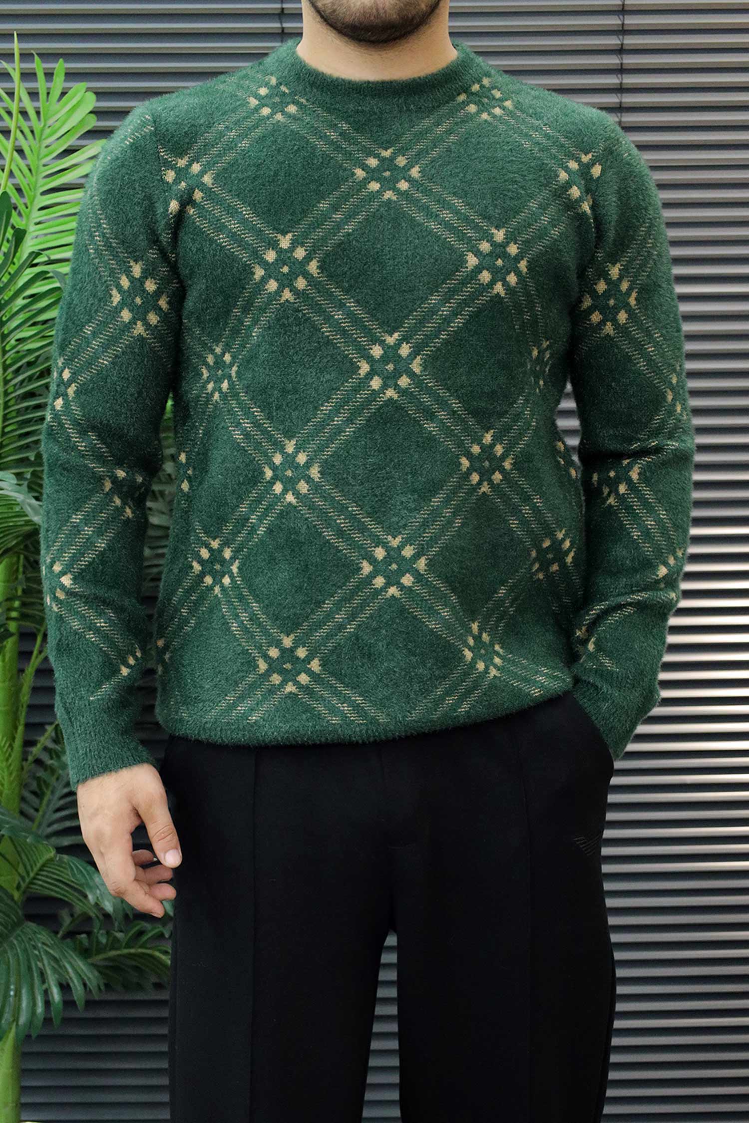 Checkered Plaid Pattern Imported Round Neck Rabbit Wool Men's Sweater In Green