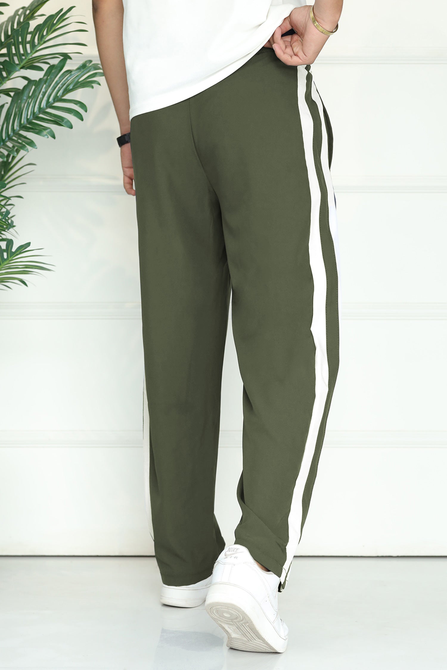 Undr Armr Micro-Tech Heritage Stripe Sportswear Trouser