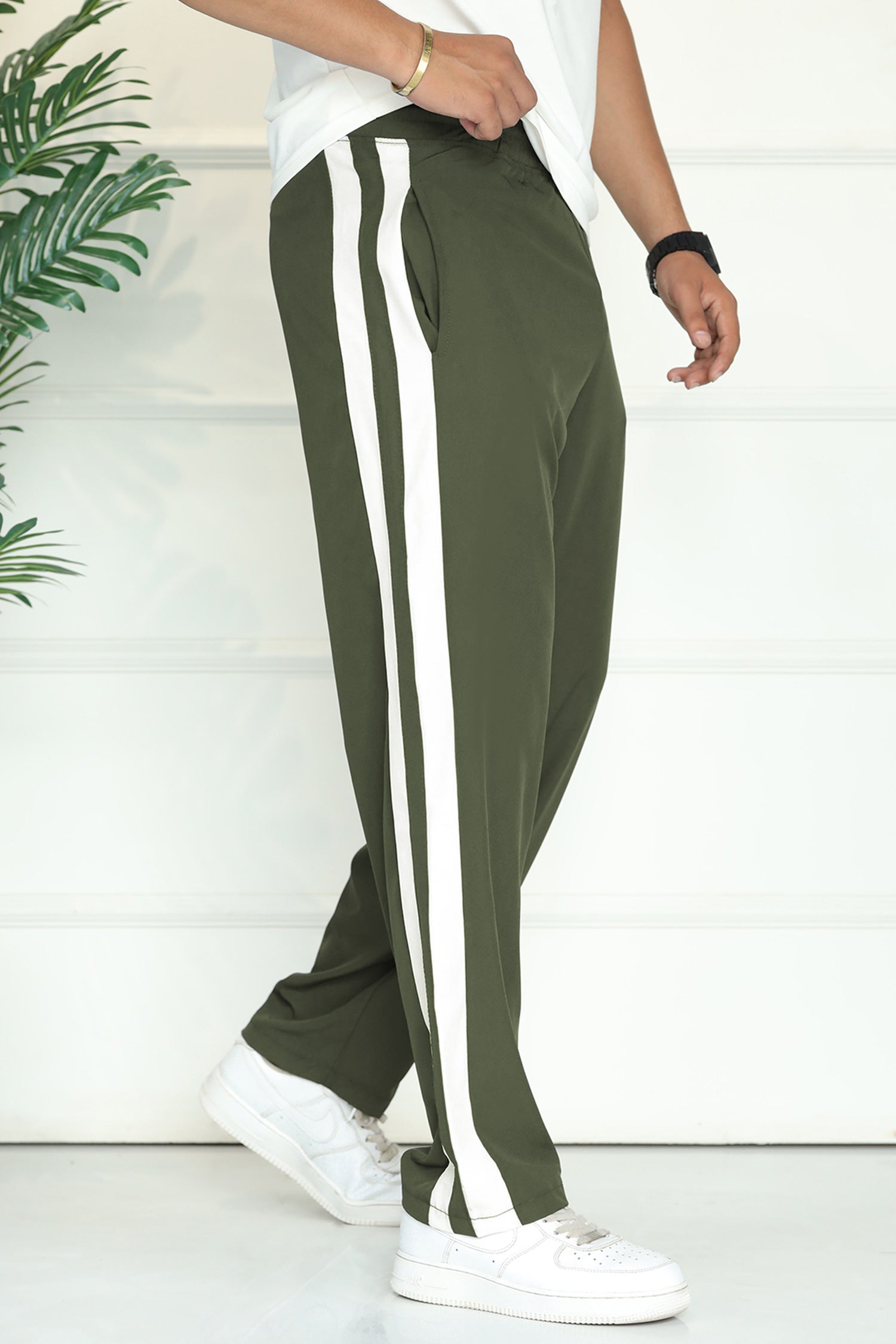 Undr Armr Micro-Tech Heritage Stripe Sportswear Trouser