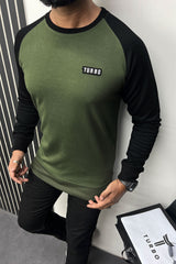 Turbo Contrast Tone Signature Logo Full Sleeves Men's Sweatshirt In Green