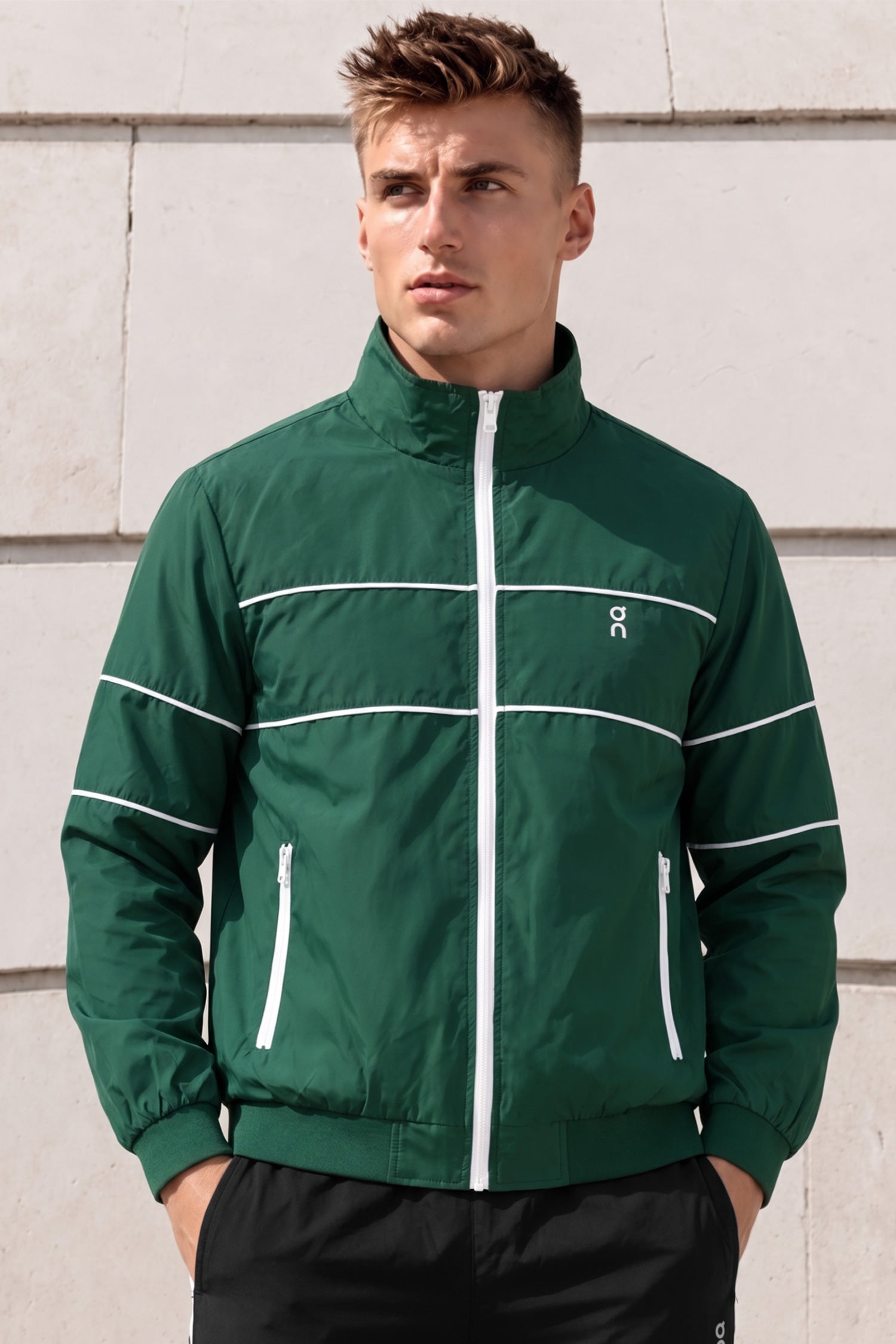 On Clud Performance Volt Imp Men Sports Jacket In Green