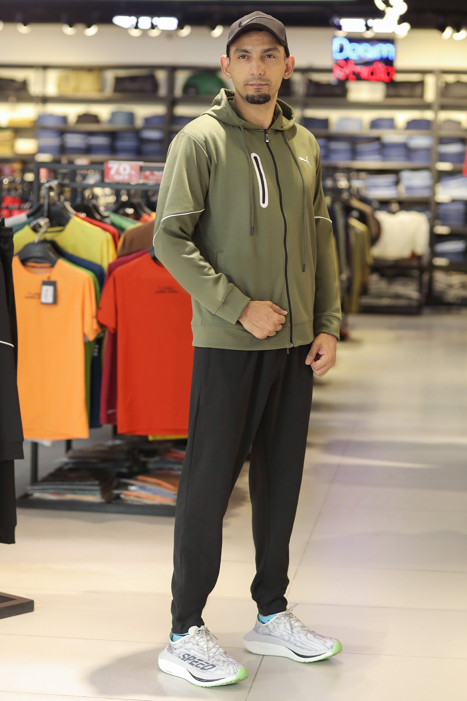 Pma Mens Vent Hooded Woven Zipper Tracksuit