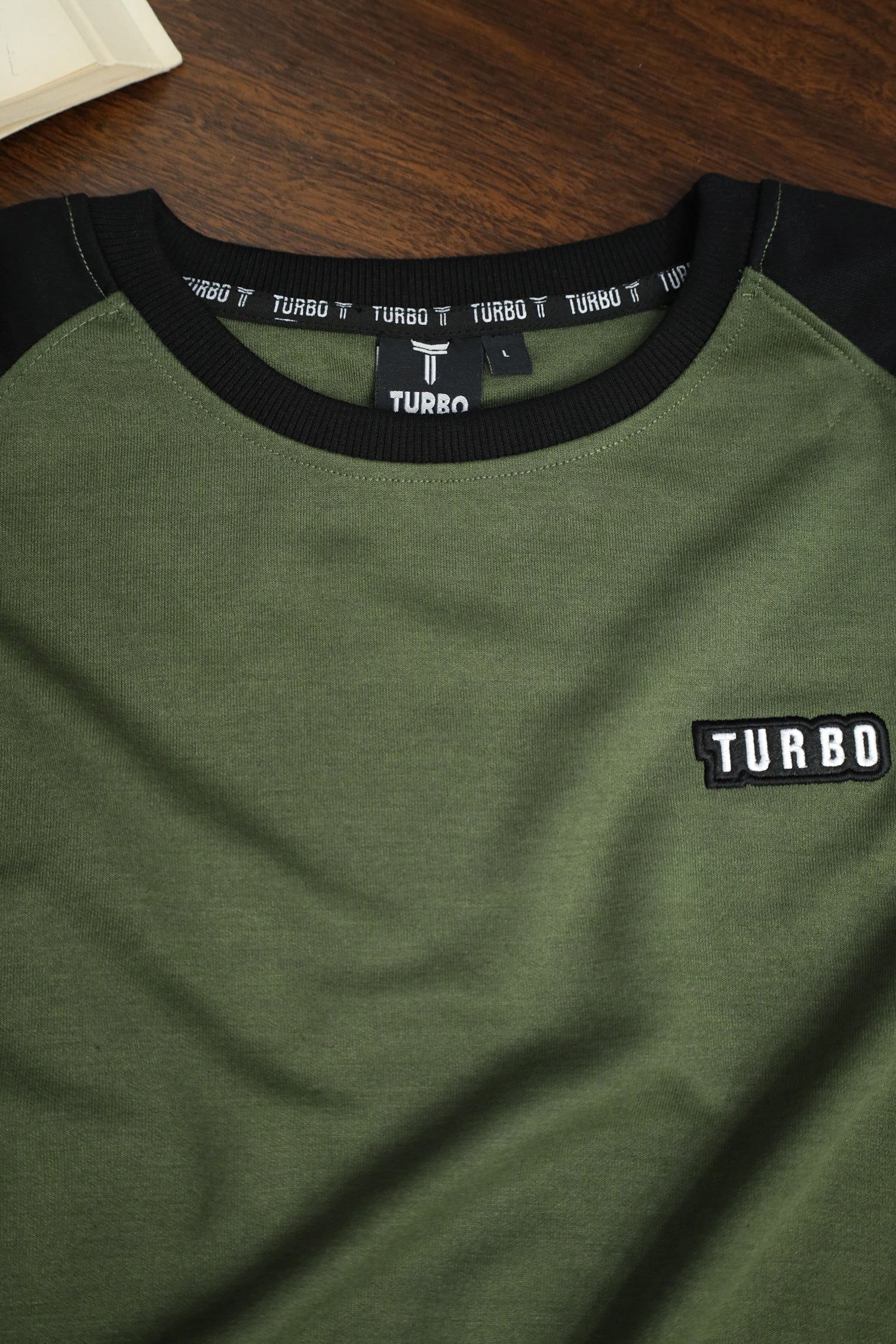 Turbo Contrast Tone Signature Logo Full Sleeves Men's Sweatshirt