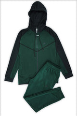 Nke Relaxed Feel Contrast Tone Fine Interlock Men Zipper Tracksuit In Green