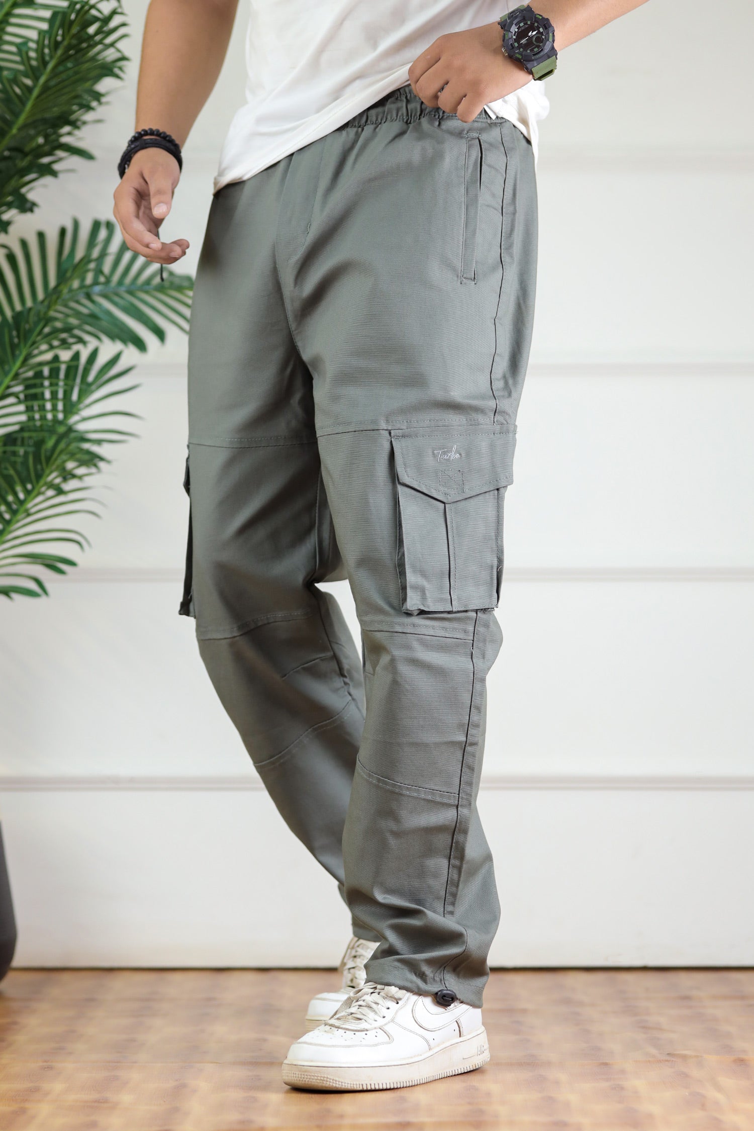Turbo '5 Pocket' Field Ready Straight-Fit Cargo Trouser