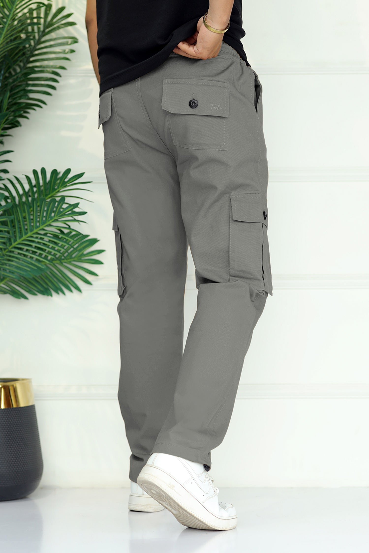 Turbo's 6 Pockets Loose Bottom Cargo Trouser
